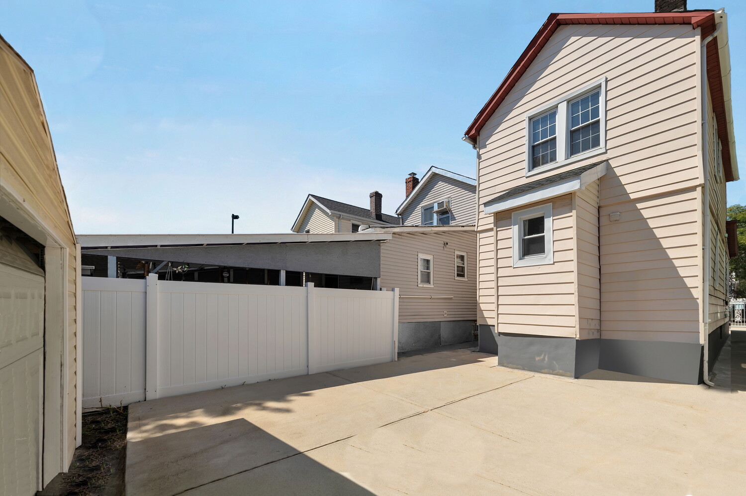 #11 photo, 150-16 114TH Road, Jamaica , NY 11434