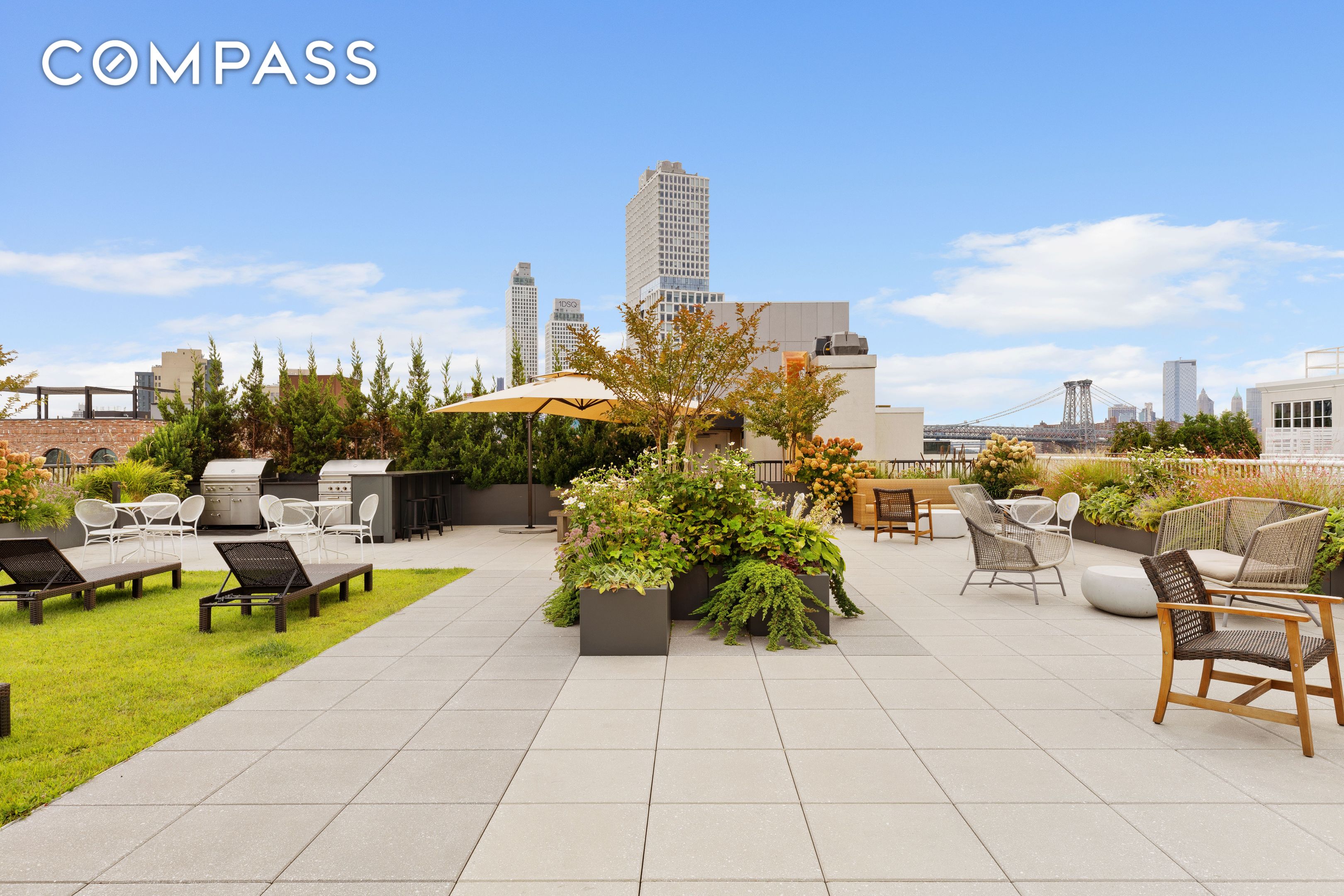 #16 photo, 184 Kent Avenue, Williamsburg , NY 11249