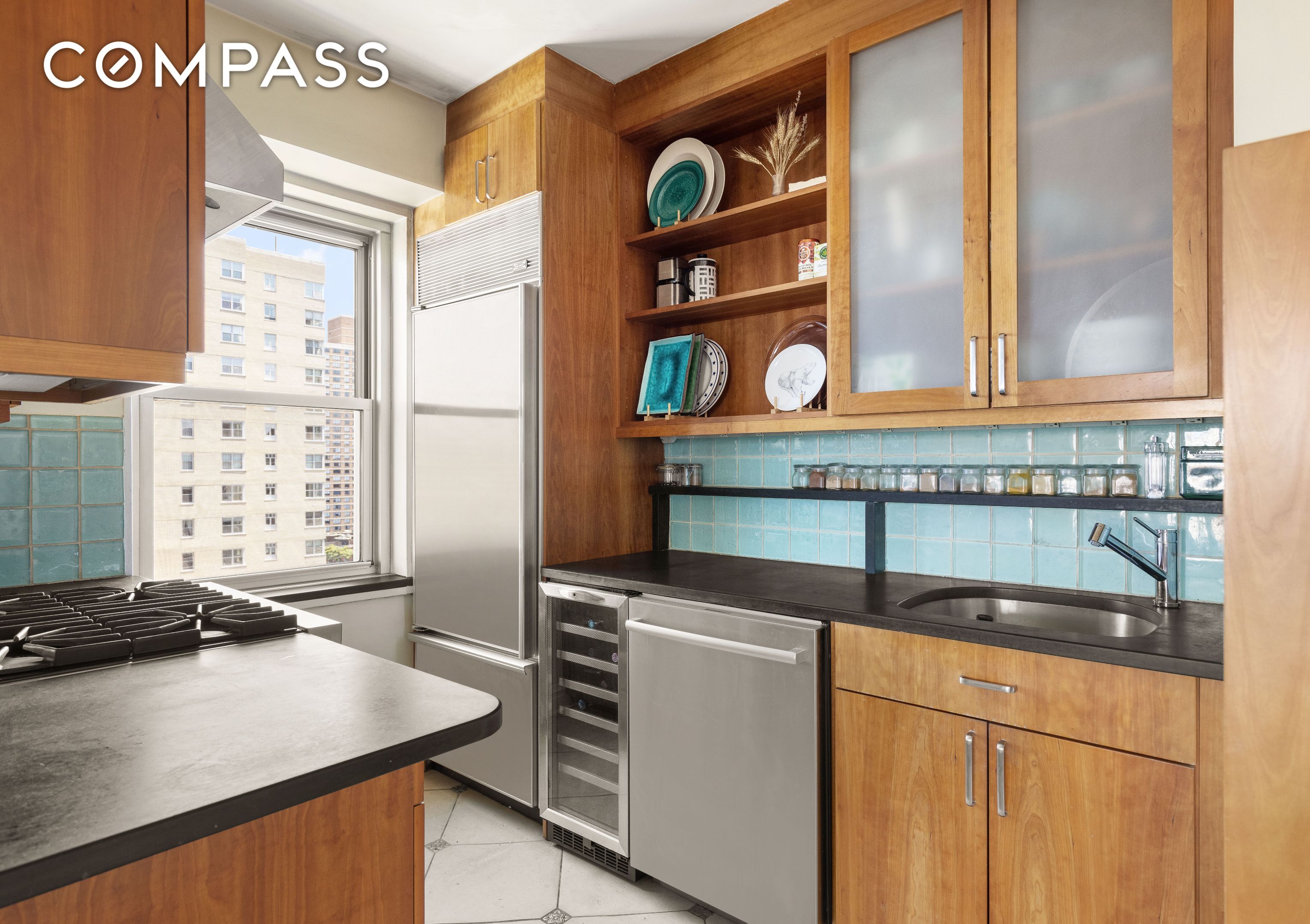 #7 photo, 11 5th Avenue, Greenwich Village , NY 10003