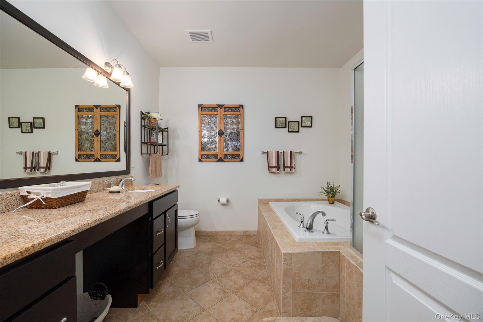 #13 photo, 334 Regency Drive, Fishkill , NY 12524