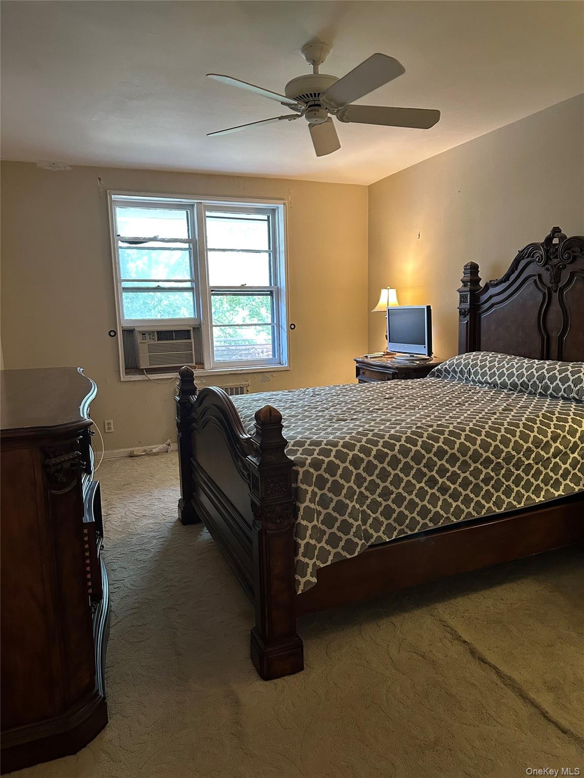 #13 photo, 325 King Street, Port Chester , NY 10573