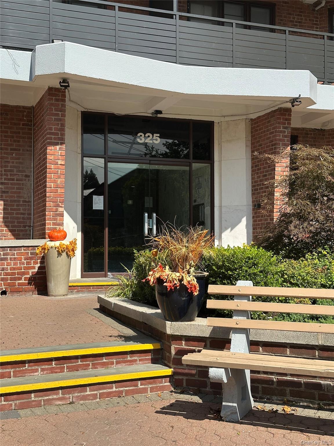 #3 photo, 325 King Street, Port Chester , NY 10573