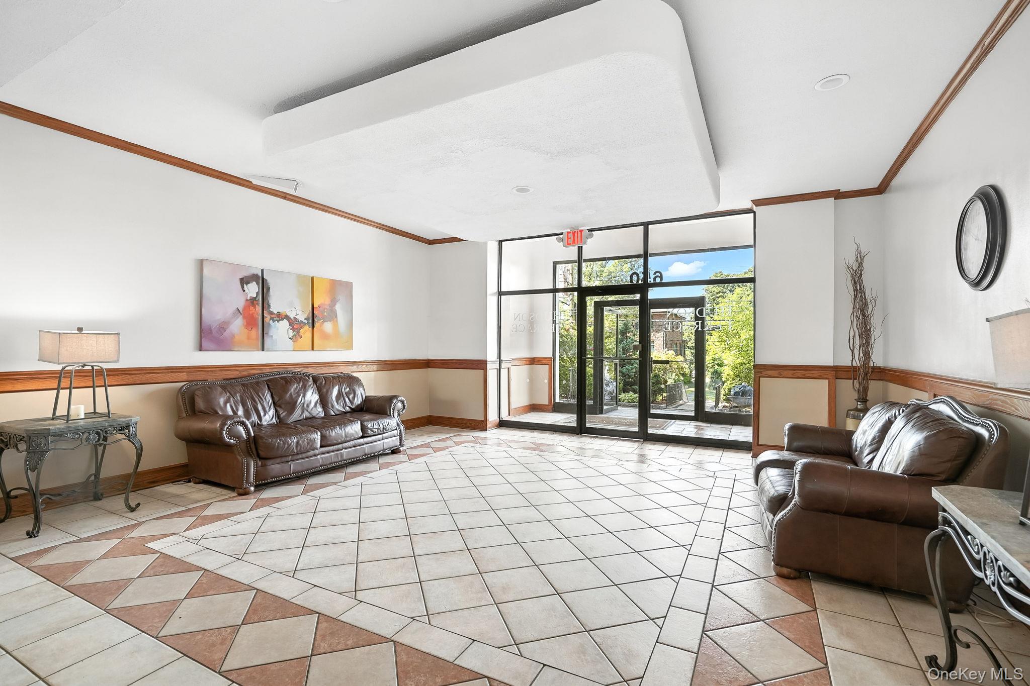 #4 photo, 650 Warburton Avenue, Yonkers , NY 10701