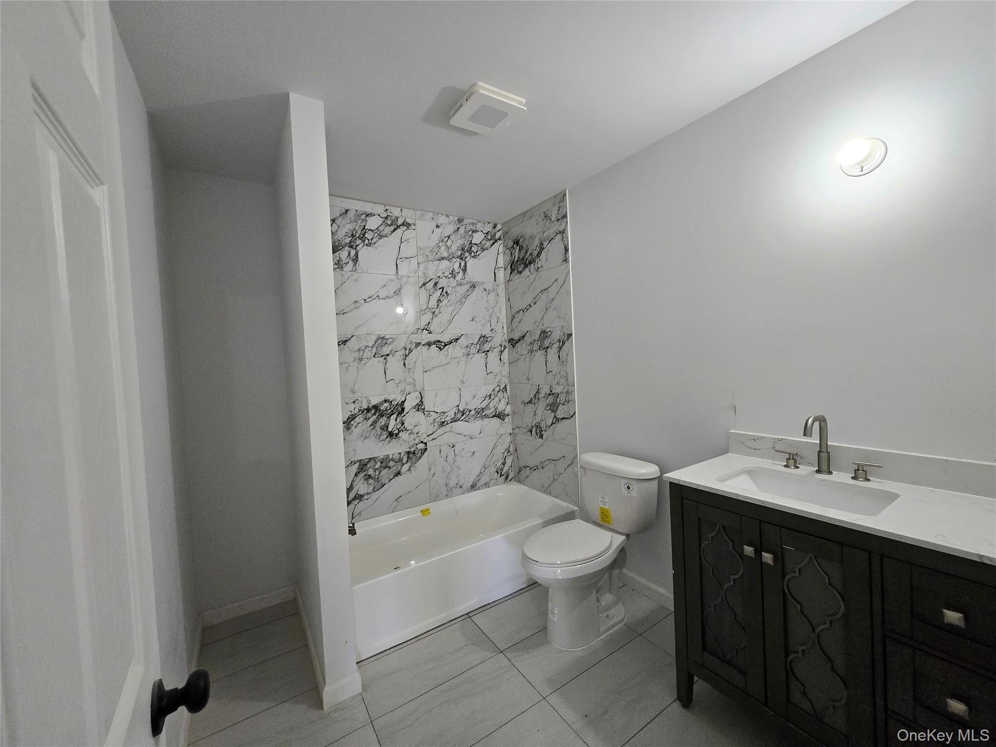 #18 photo, 54 Madison Avenue, Middletown , NY 10940