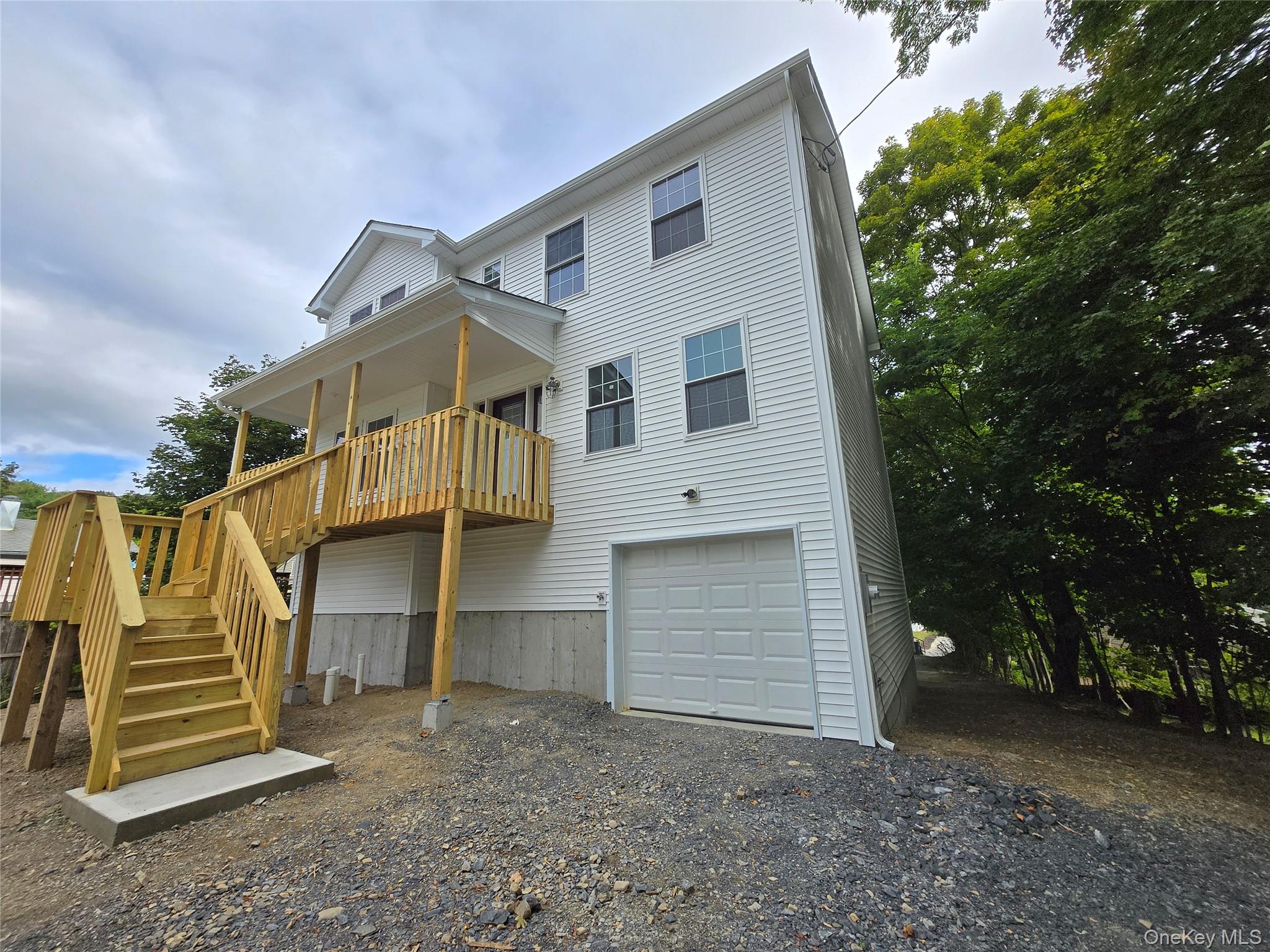 #2 photo, 54 Madison Avenue, Middletown , NY 10940