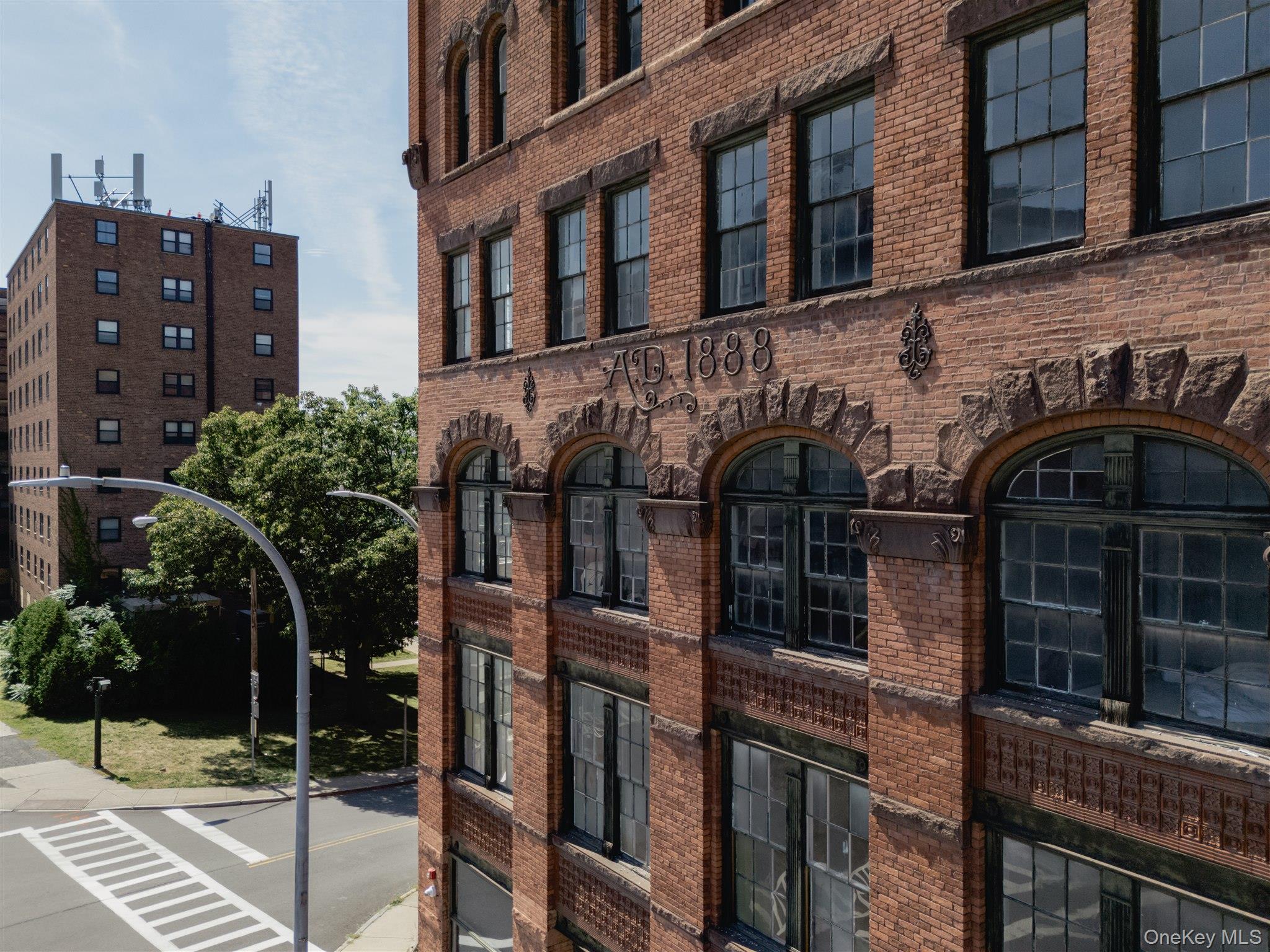 #12 photo, 155 River Street, Troy , NY 12180