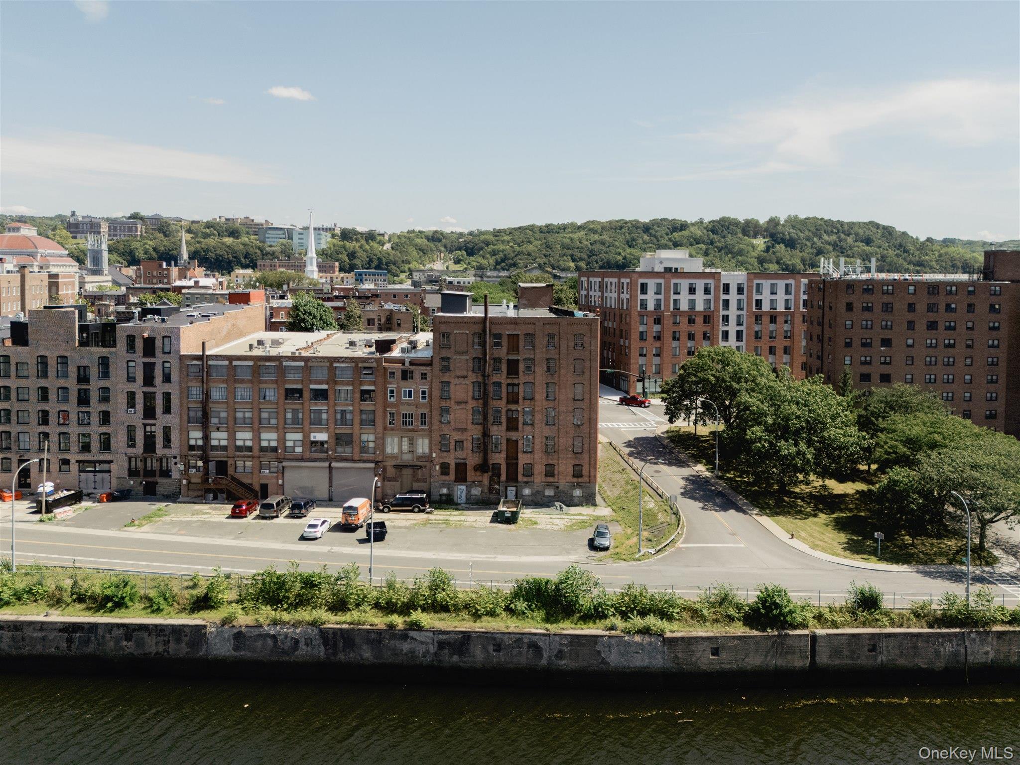 #14 photo, 155 River Street, Troy , NY 12180