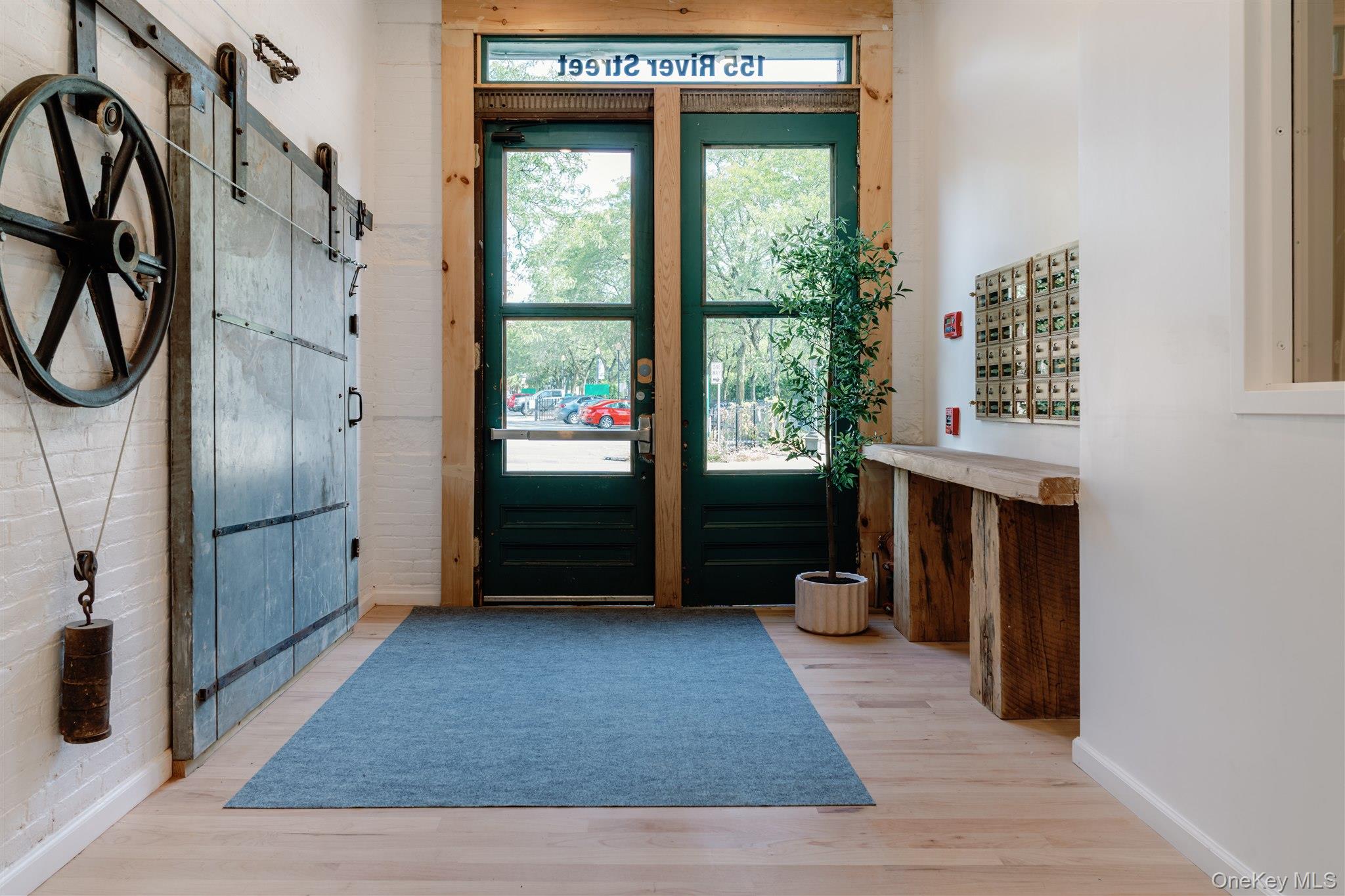 #20 photo, 155 River Street, Troy , NY 12180