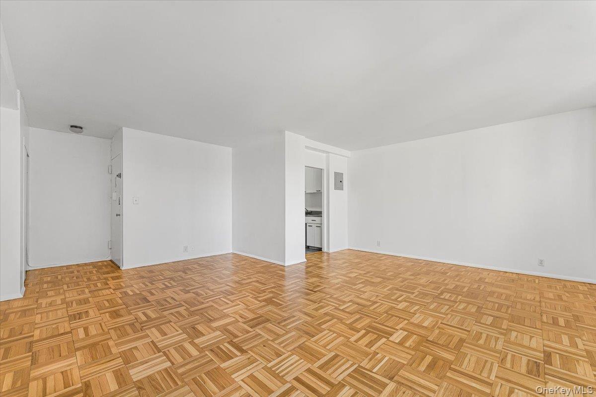 #3 photo, 9 Fordham Hill Oval, Bronx , NY 10468