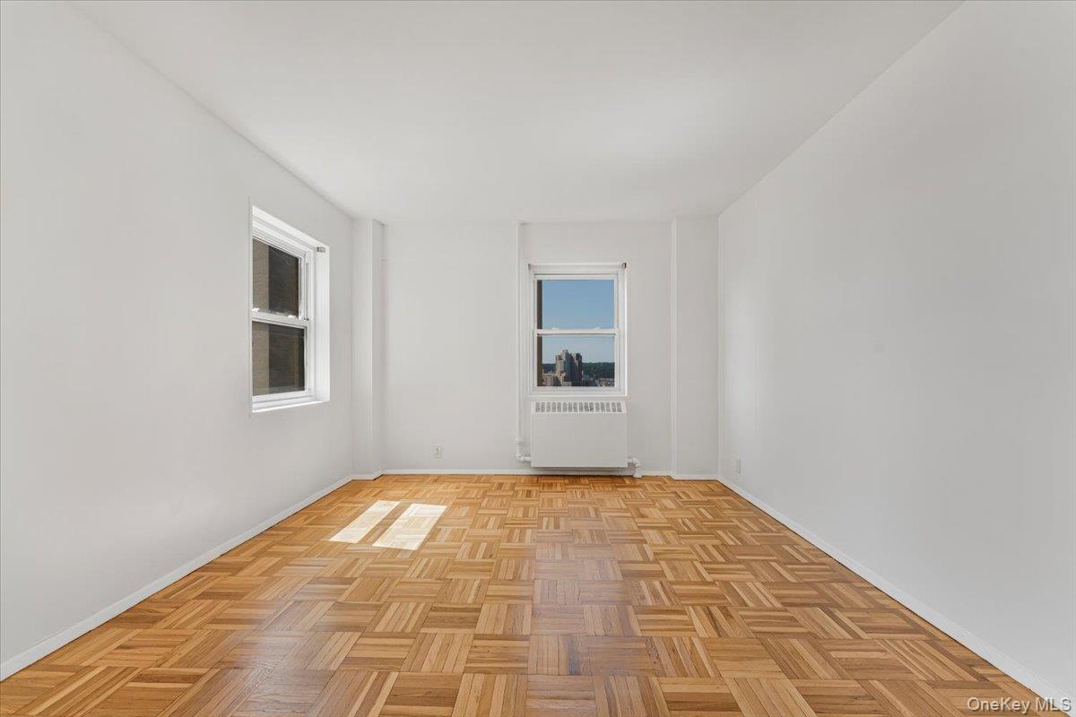 #5 photo, 9 Fordham Hill Oval, Bronx , NY 10468