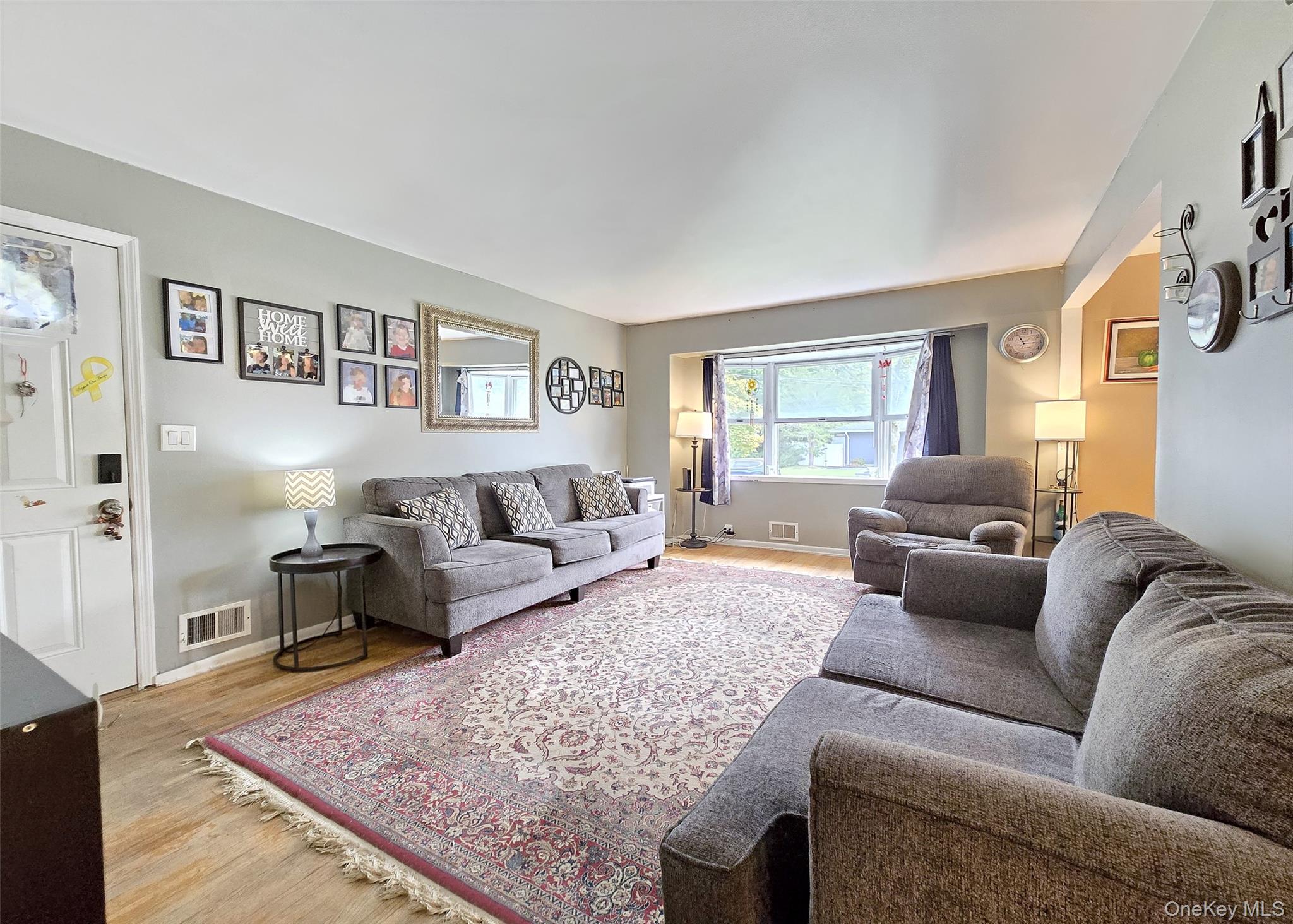 #2 photo, 12 Choate Avenue, Selden , NY 11784