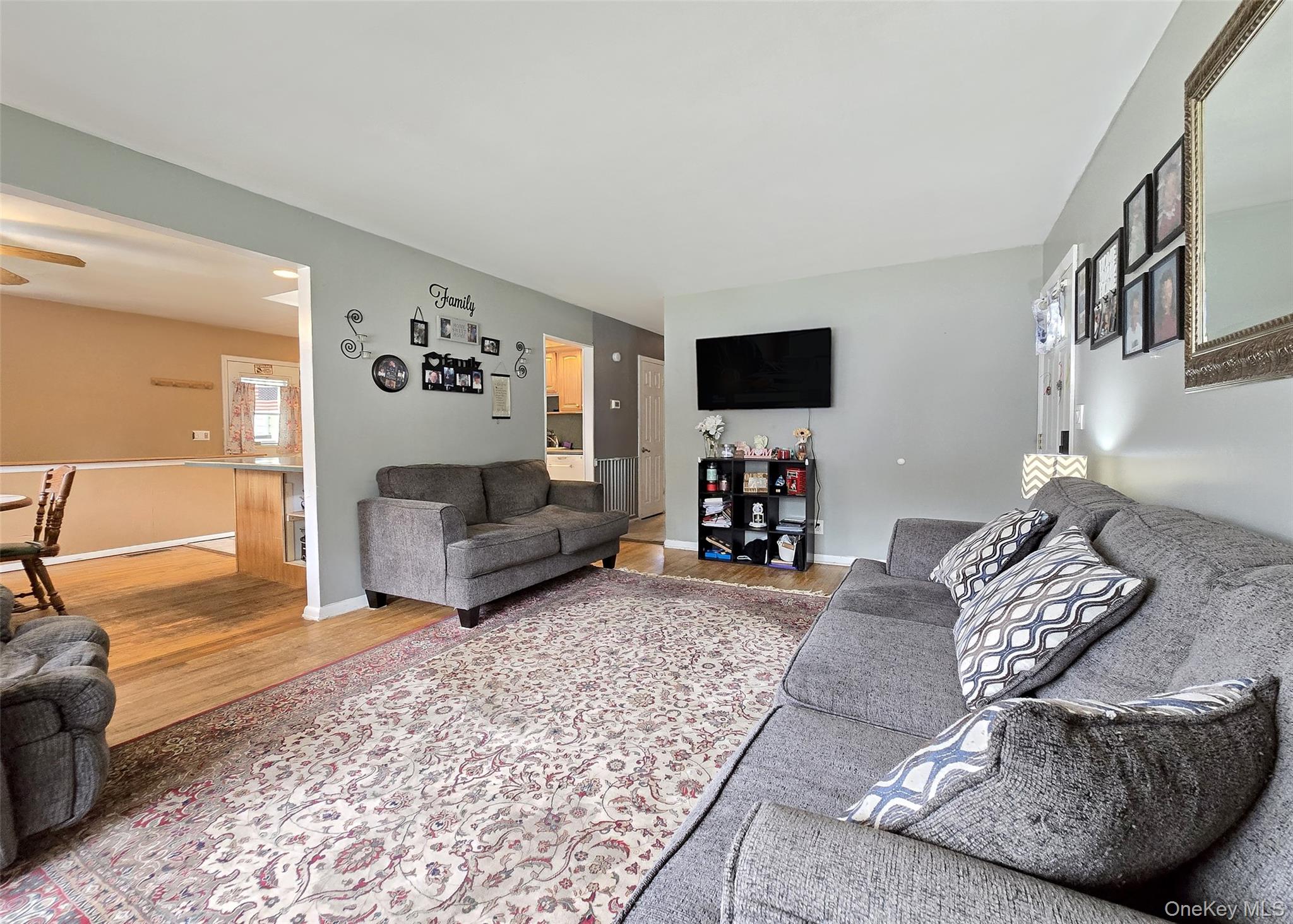 #3 photo, 12 Choate Avenue, Selden , NY 11784