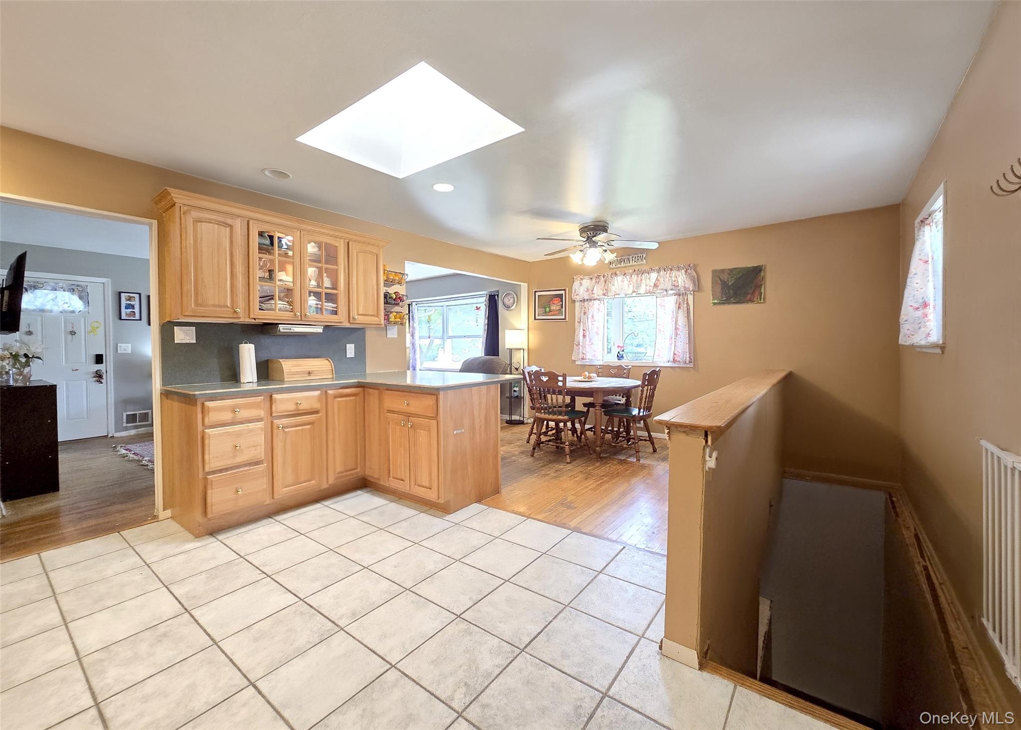 #6 photo, 12 Choate Avenue, Selden , NY 11784