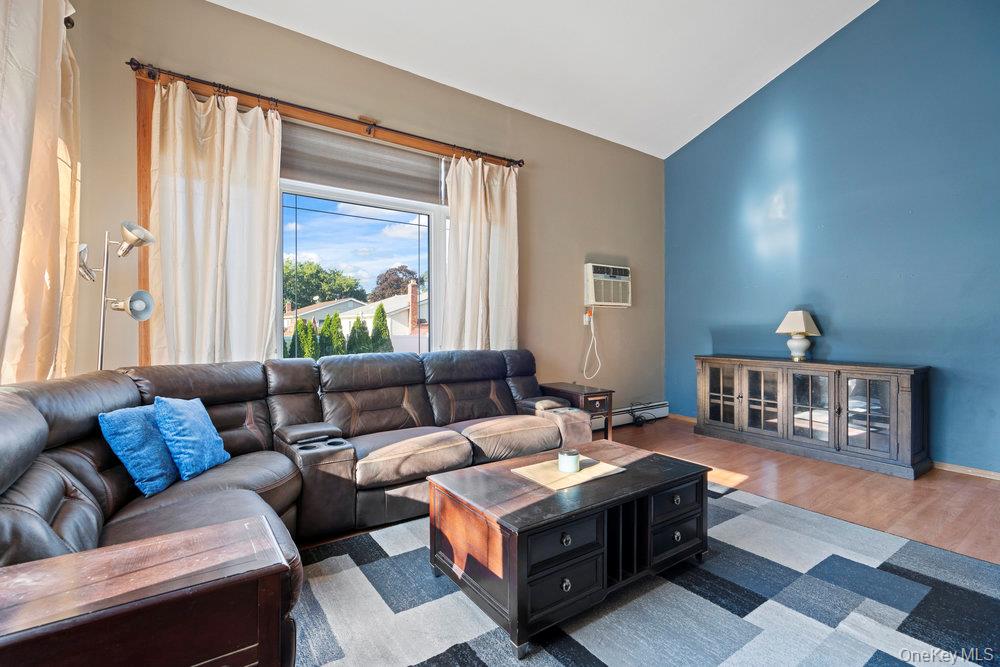 #15 photo, 3 Maison Drive, Holbrook , NY 11741