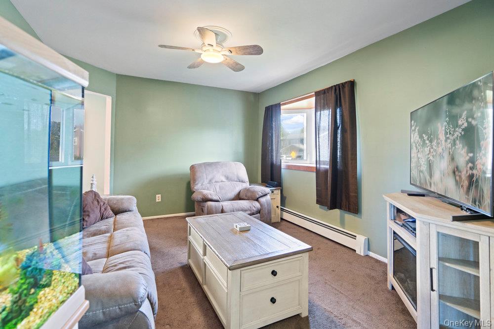 #3 photo, 3 Maison Drive, Holbrook , NY 11741