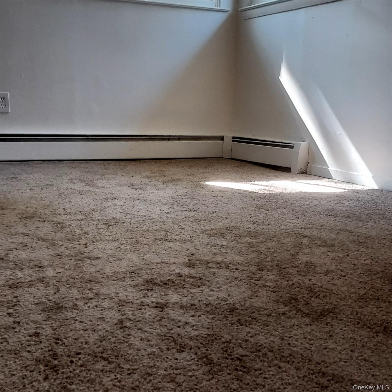 #11 photo, 40 Pinewood Drive, Shirley , NY 11967