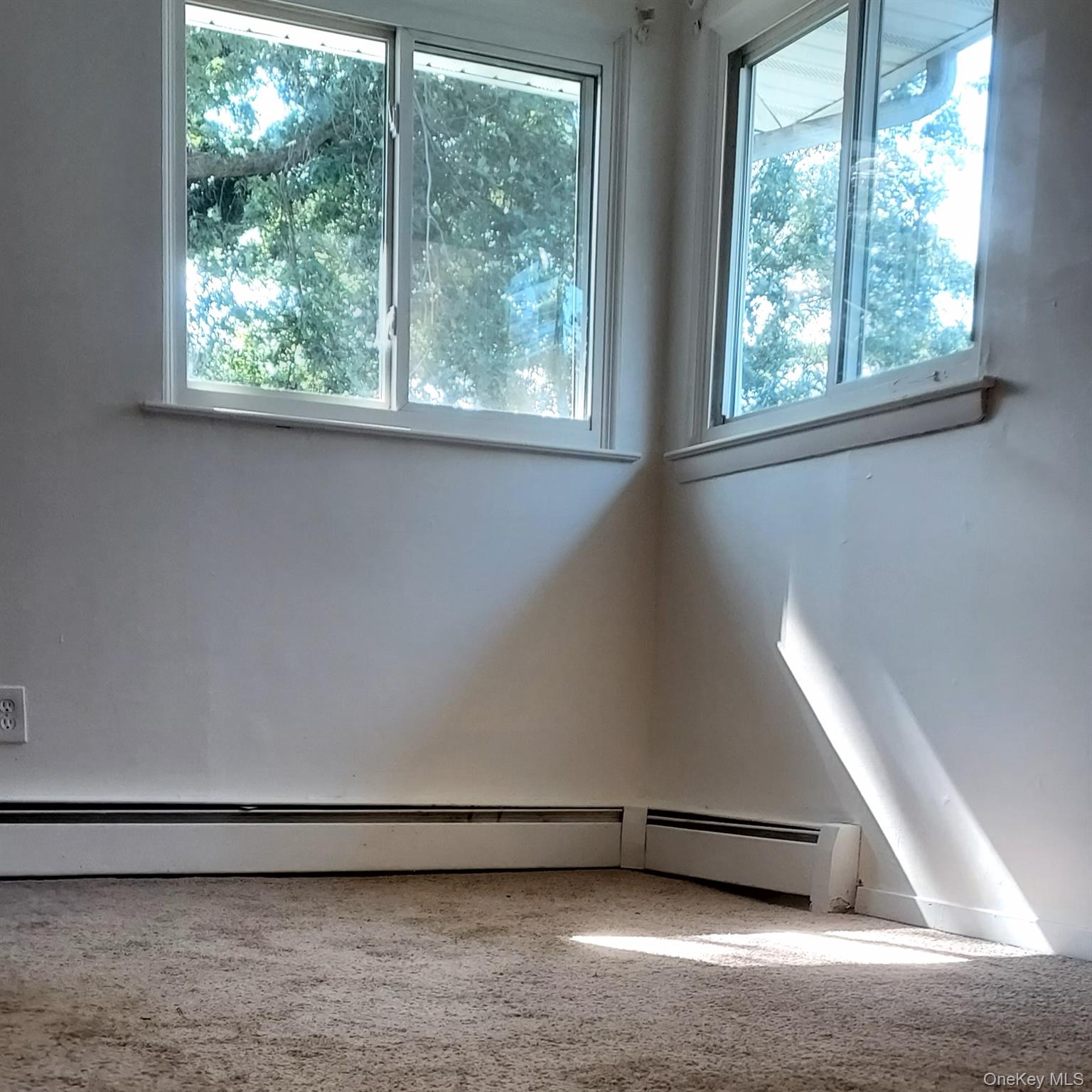 #12 photo, 40 Pinewood Drive, Shirley , NY 11967