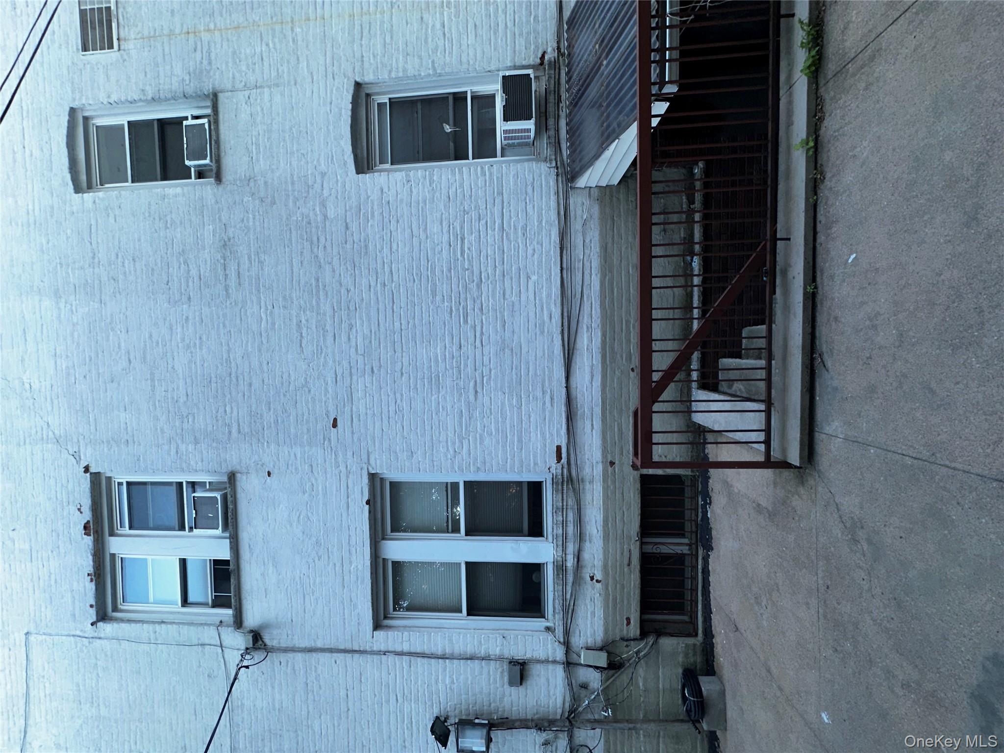 #8 photo, 6314 23rd Avenue, ブルックリン区 Brooklyn , NY 11204