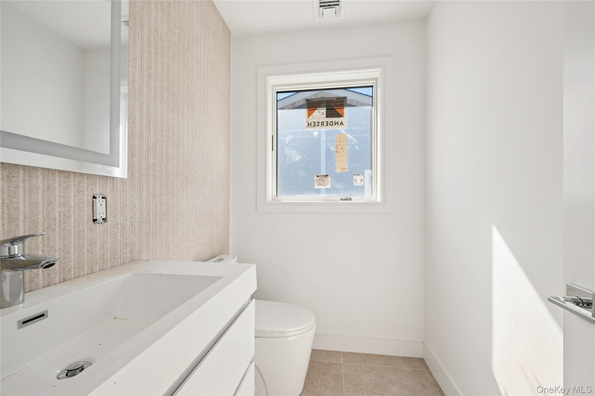 #11 photo, 27 Kerrigan Street, नासाउ काउंटी Long Beach , NY 11561