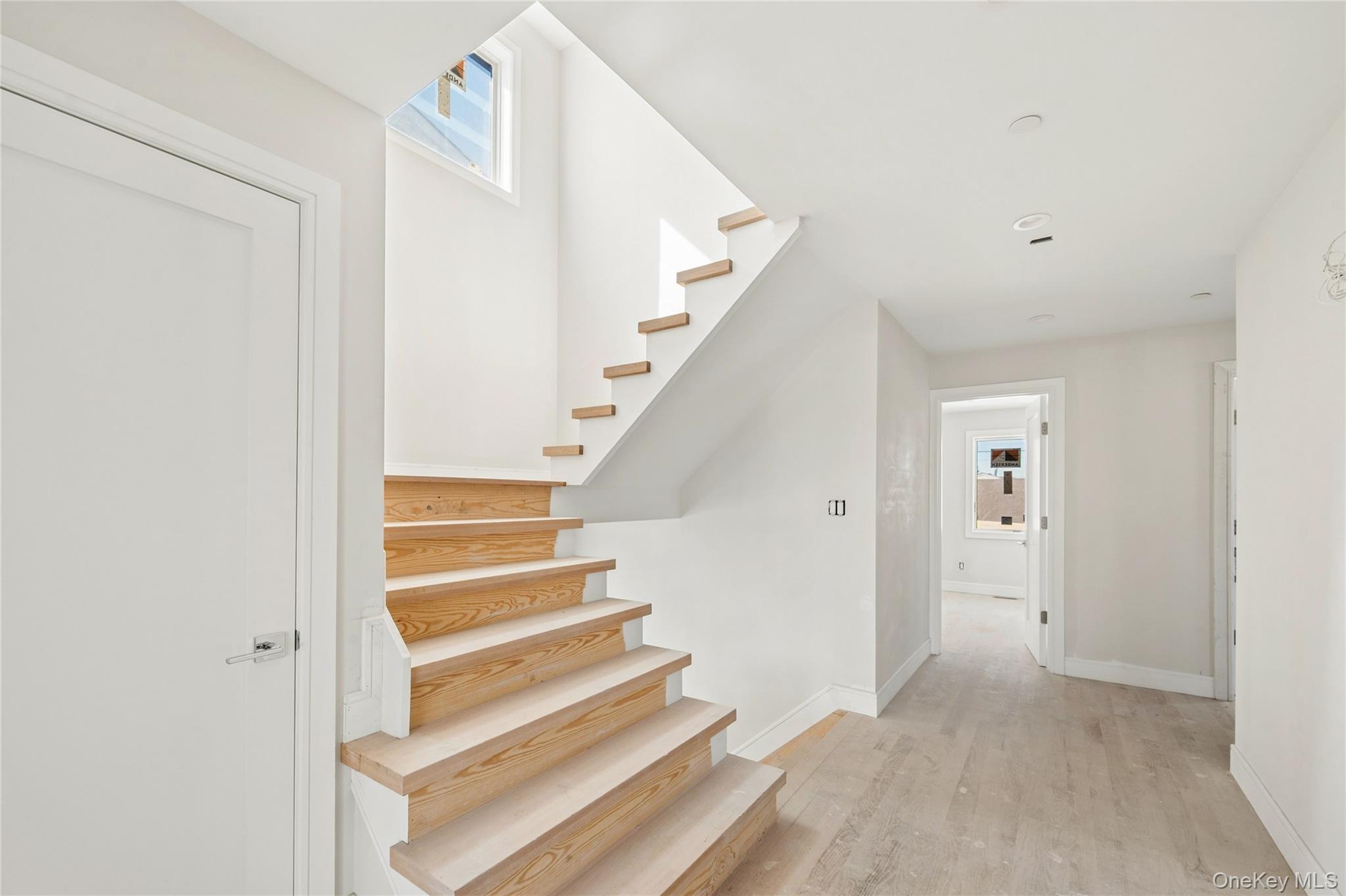 #15 photo, 27 Kerrigan Street, नासाउ काउंटी Long Beach , NY 11561