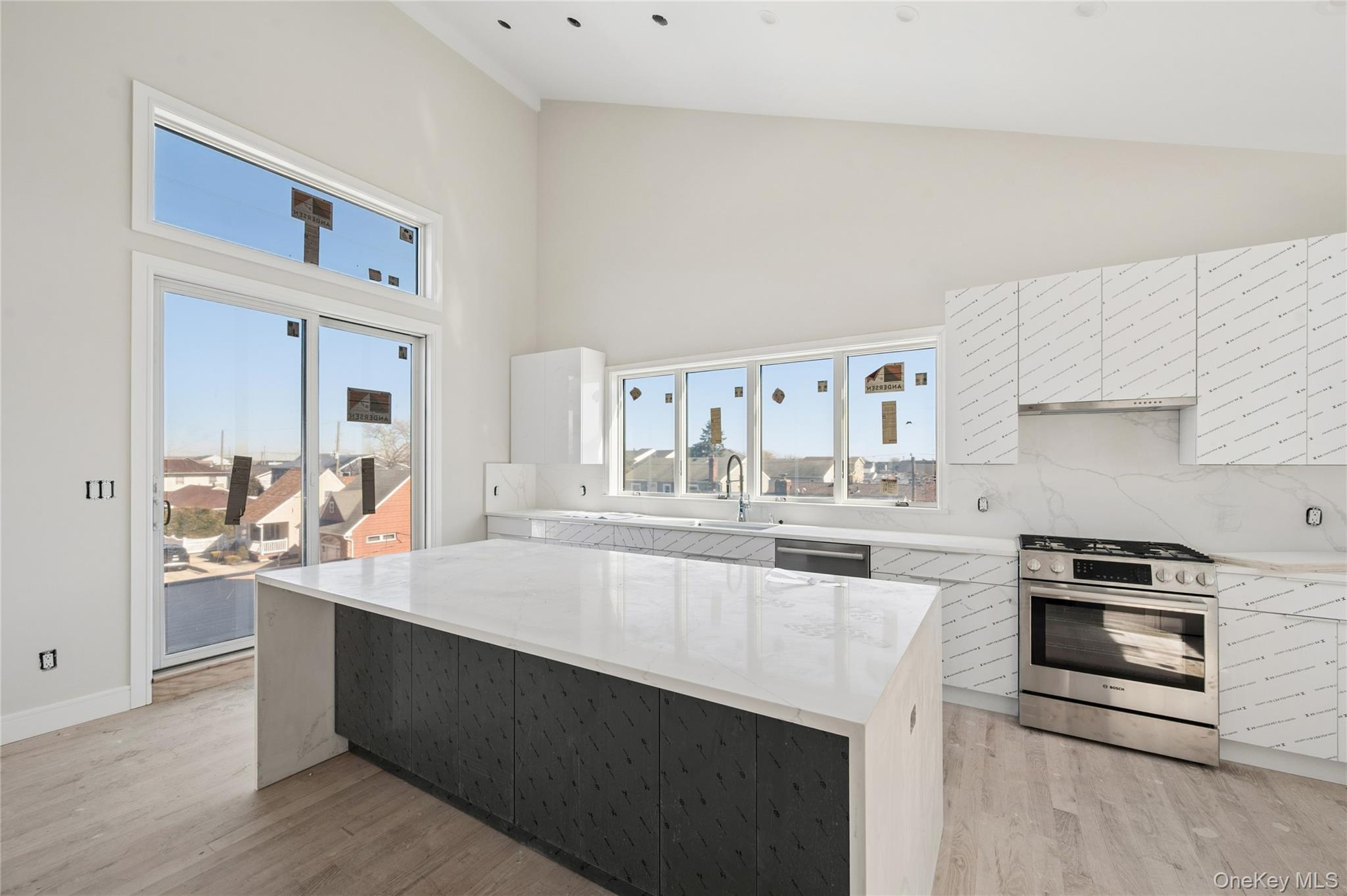 #6 photo, 27 Kerrigan Street, नासाउ काउंटी Long Beach , NY 11561