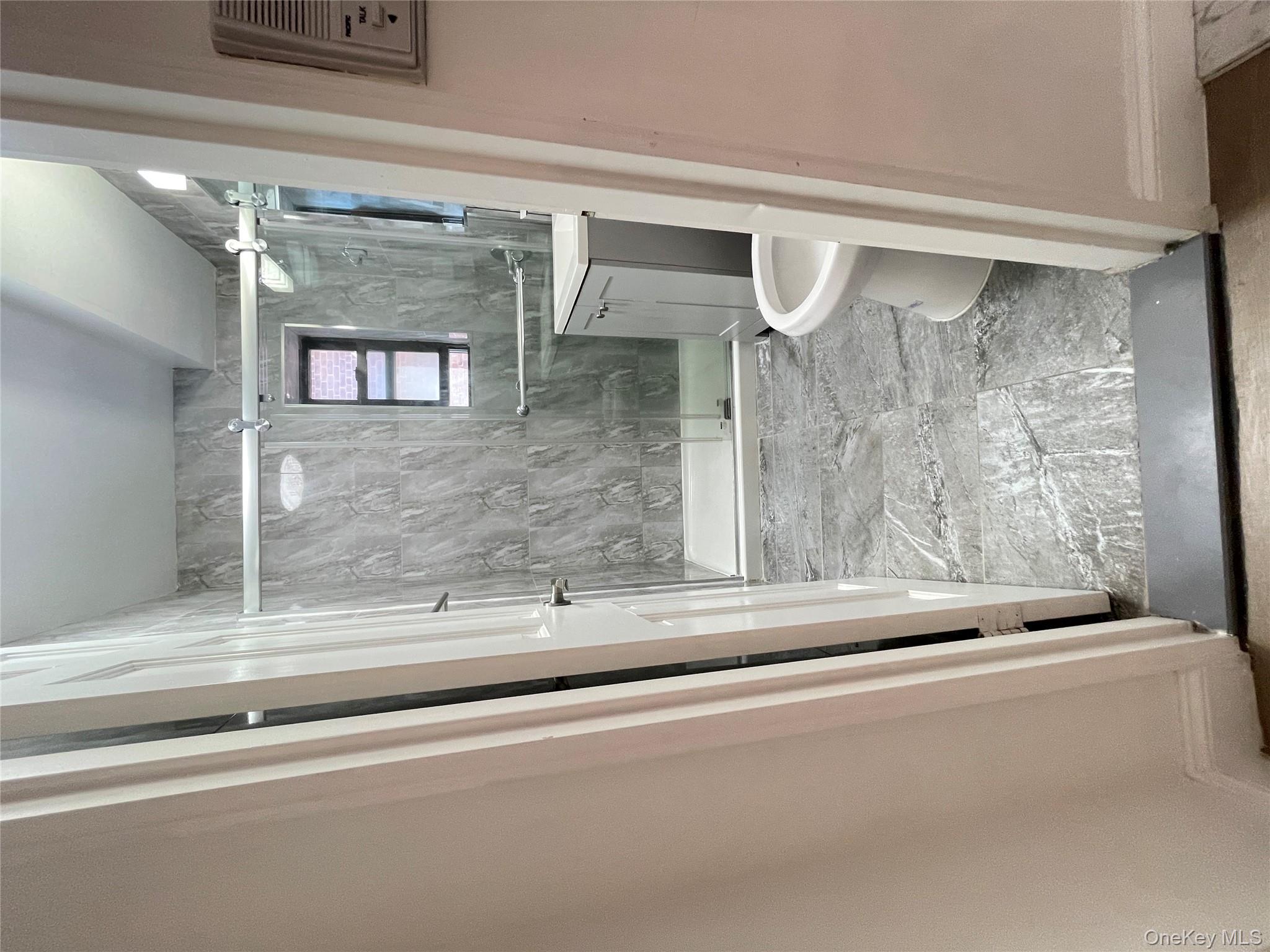 #13 photo, 8385 116th St, Kew Gardens , NY 11418