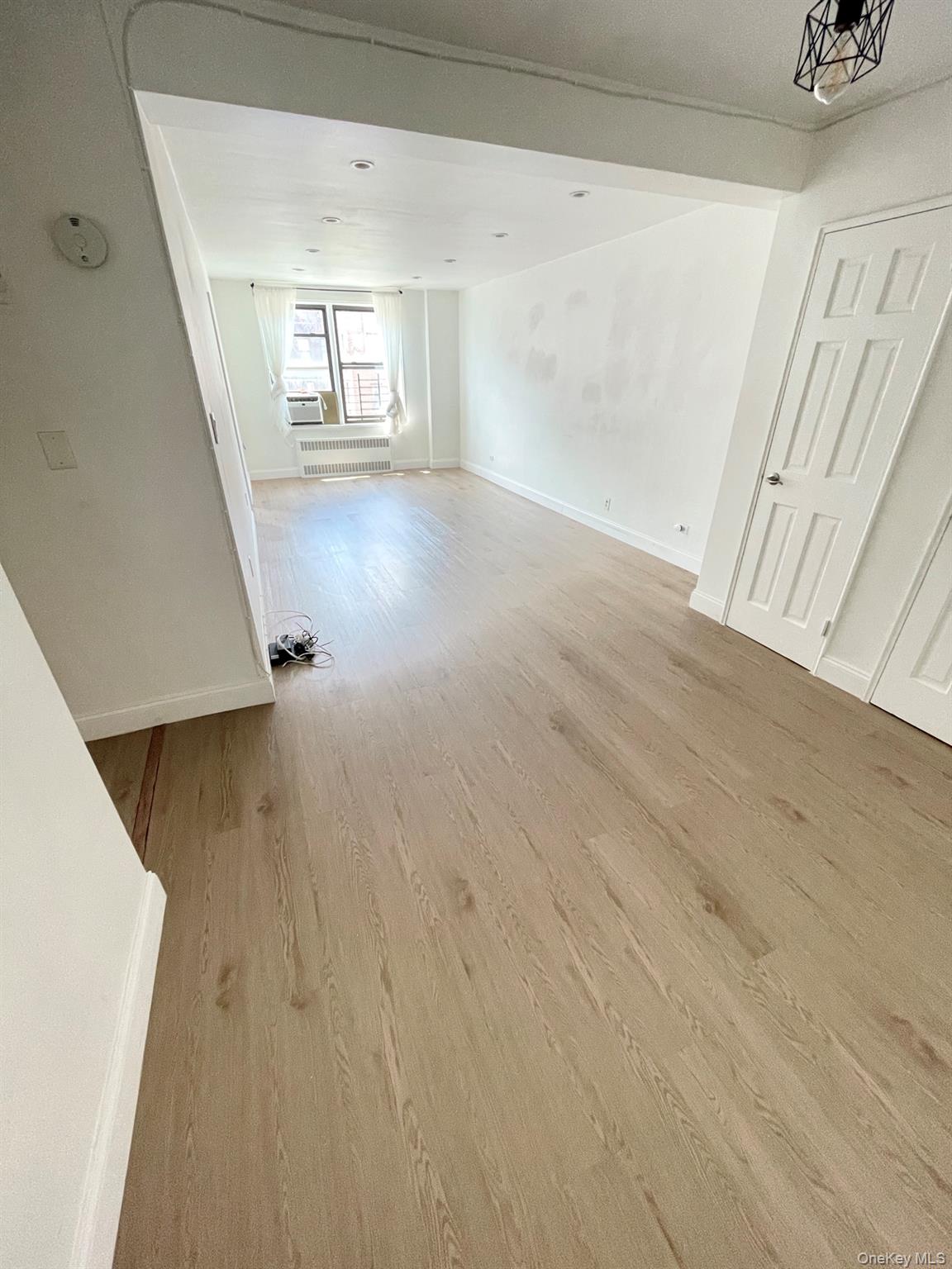 #2 photo, 8385 116th St, Kew Gardens , NY 11418