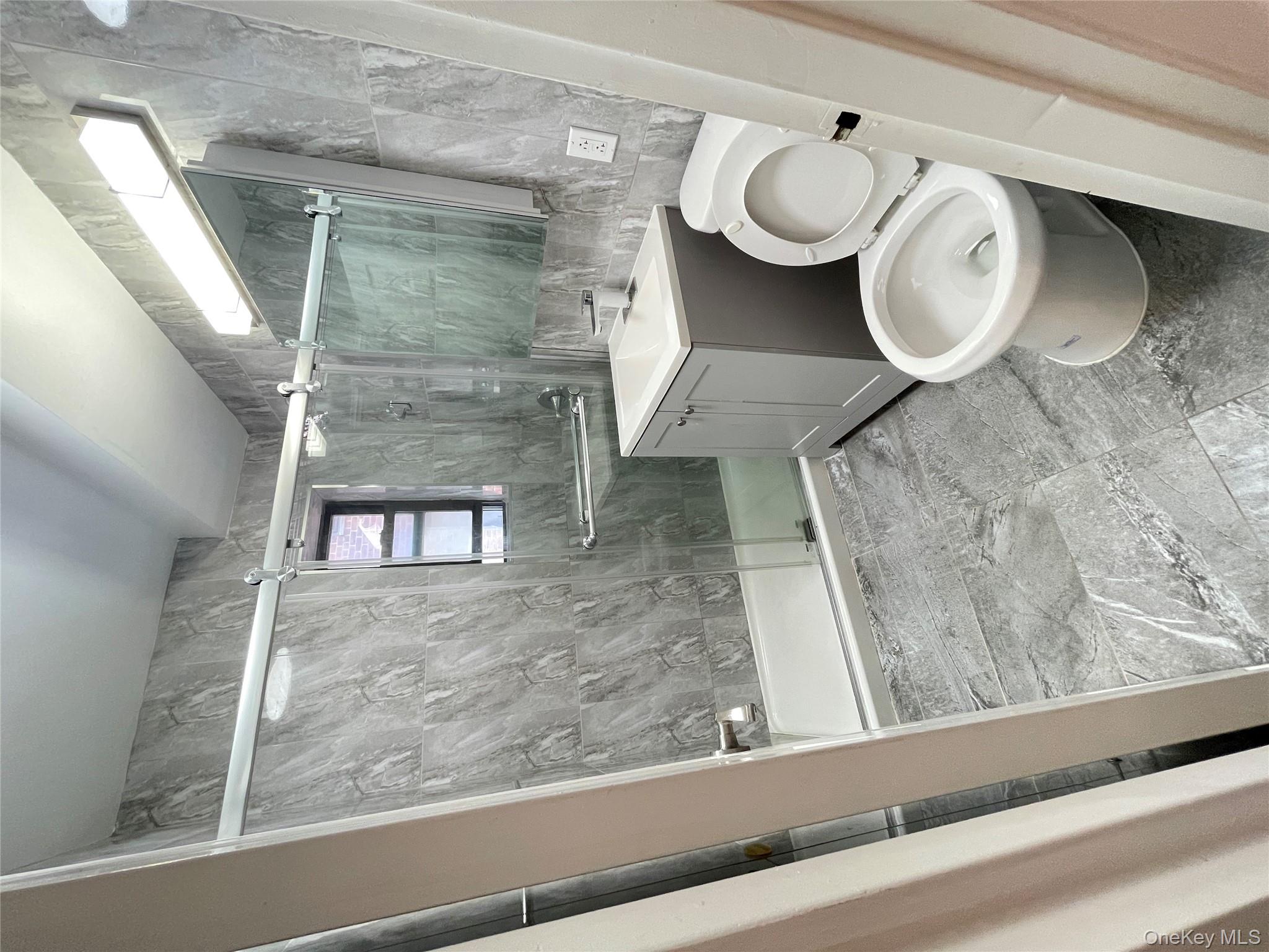 #9 photo, 8385 116th St, Kew Gardens , NY 11418