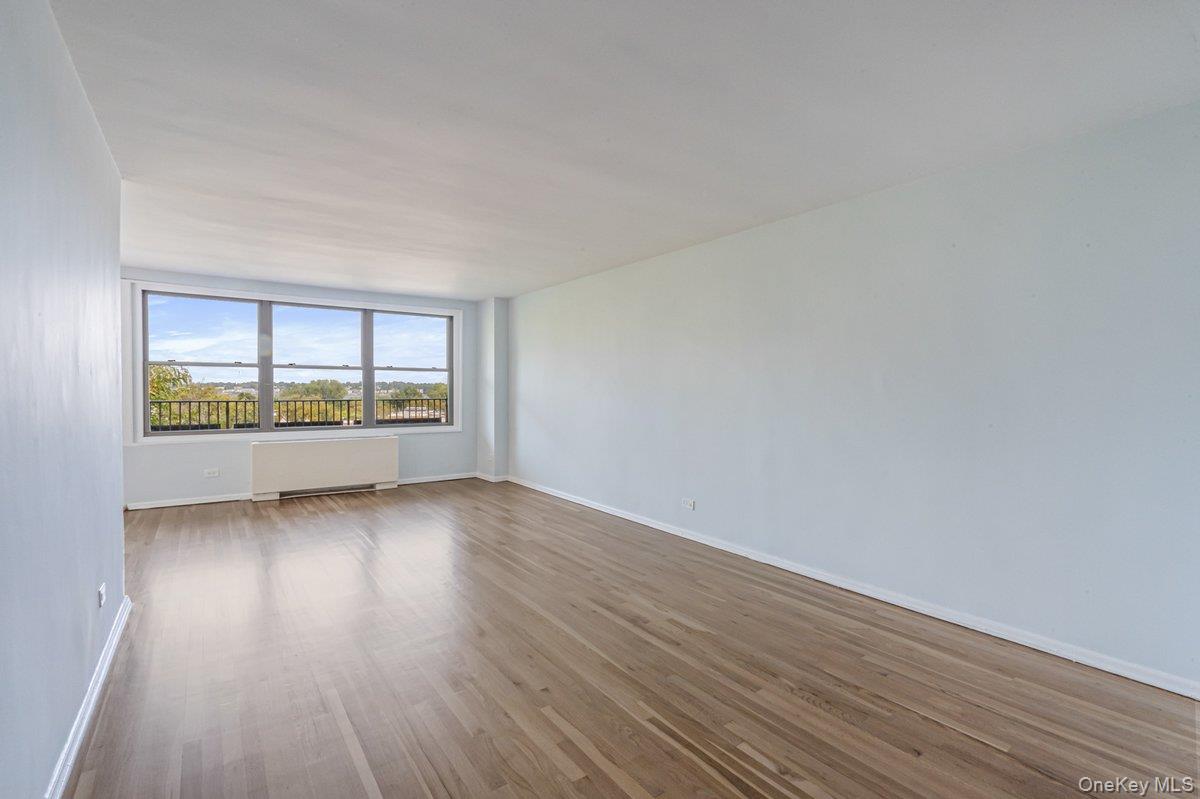 #9 photo, 23-20 Bell Boulevard, クイーンズ区 Bayside , NY 11360