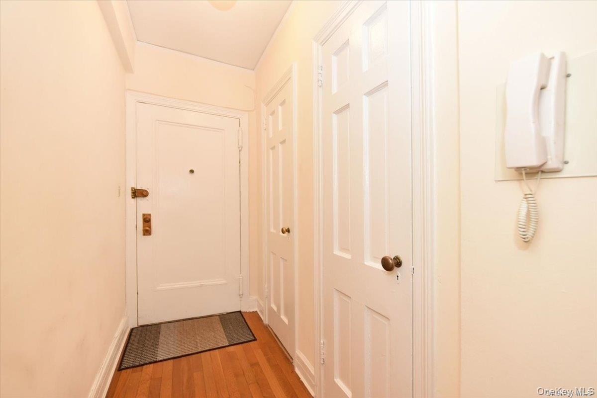 #2 photo, 175-06 Devonshire Road, Jamaica Estates , NY 11432