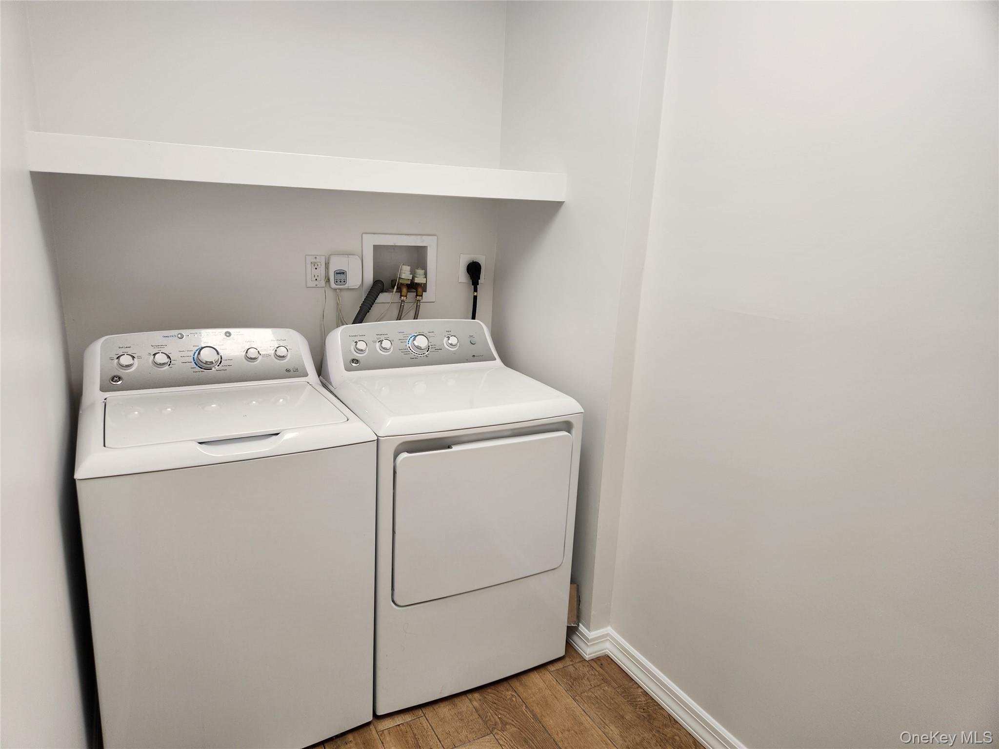 #14 photo, 827 E Park Avenue, Long Beach , NY 11561