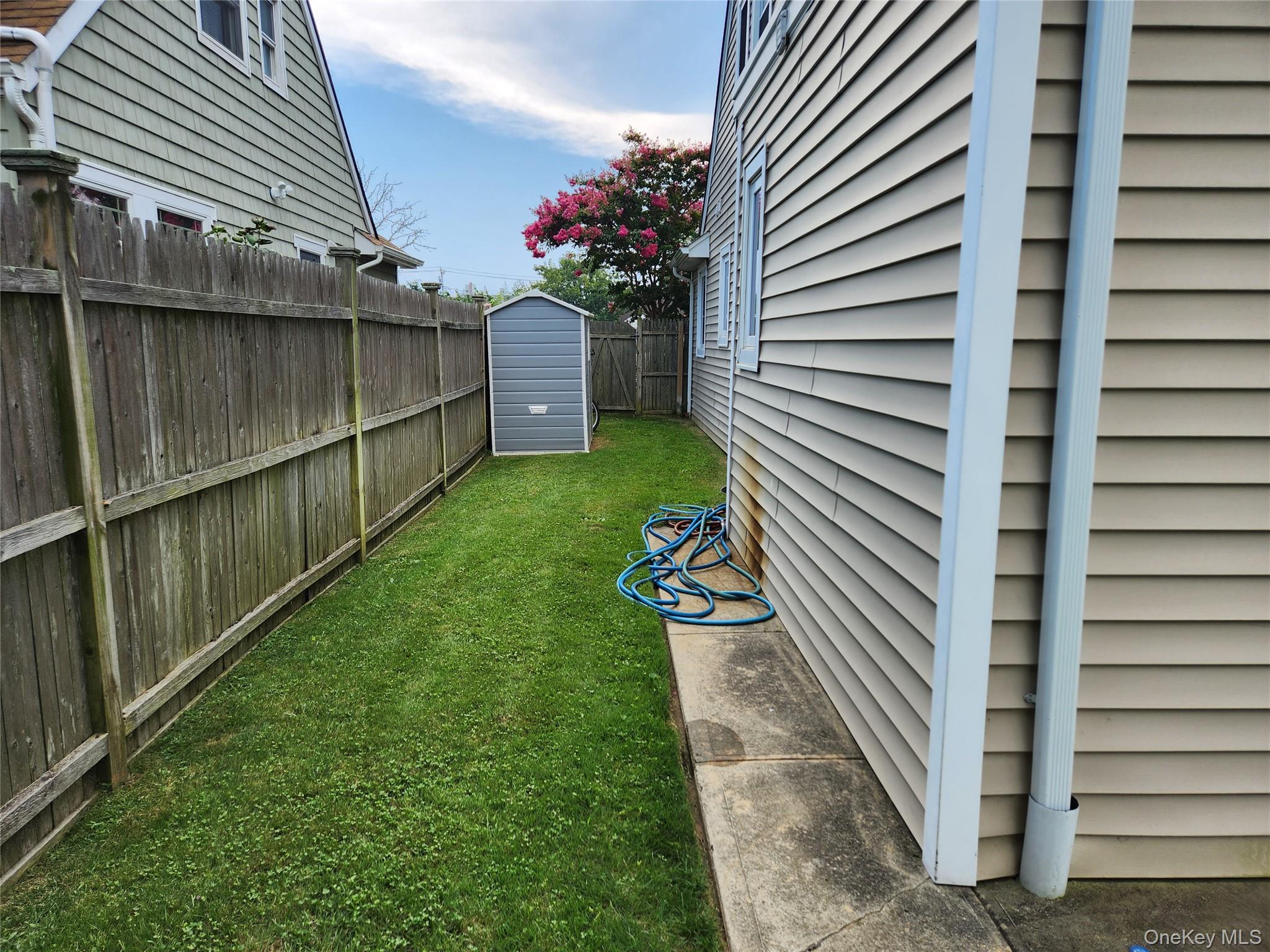 #20 photo, 827 E Park Avenue, Long Beach , NY 11561