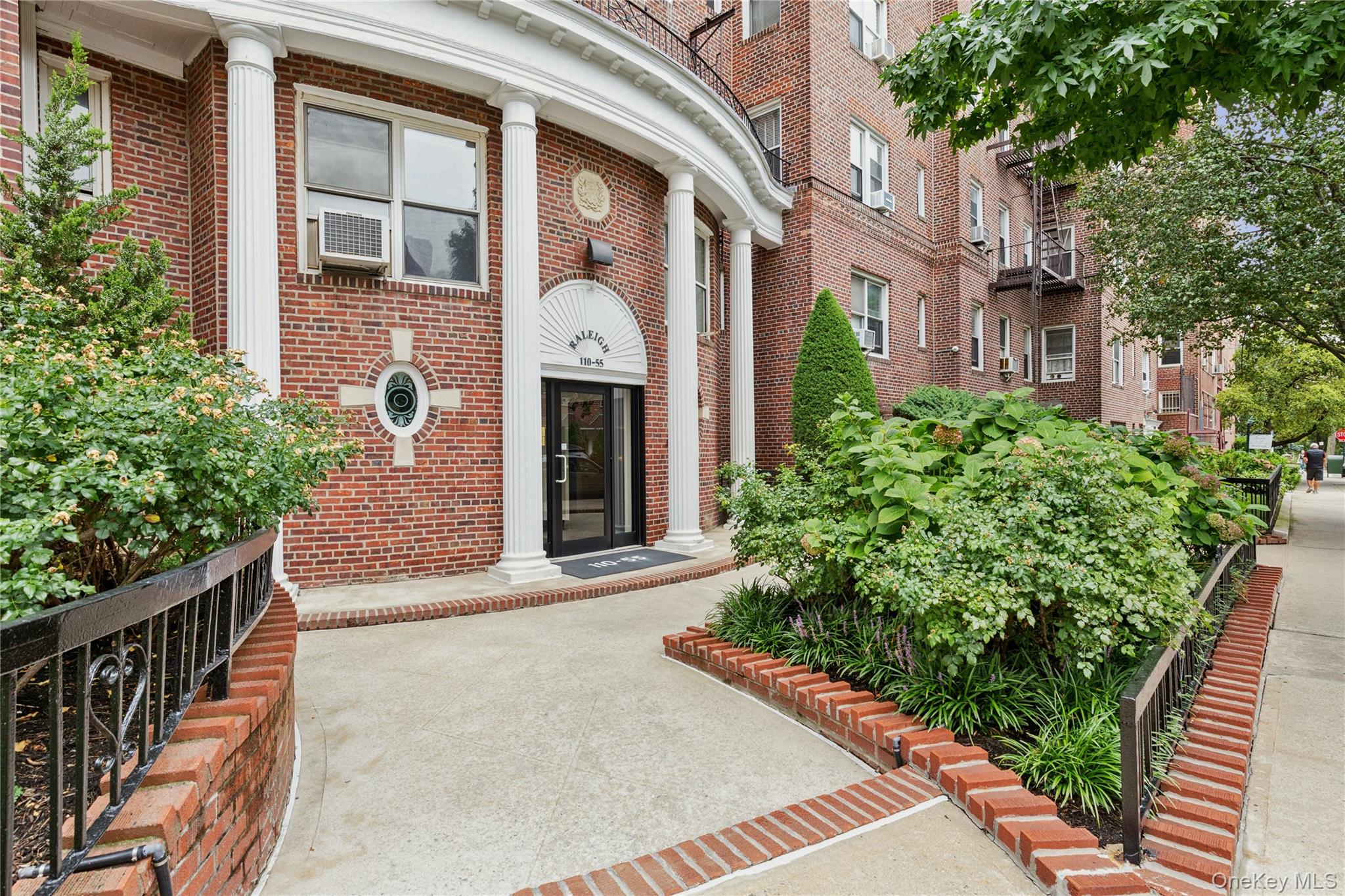 #1 photo, 110-55 72nd Road, クイーンズ区 Forest Hills , NY 11375