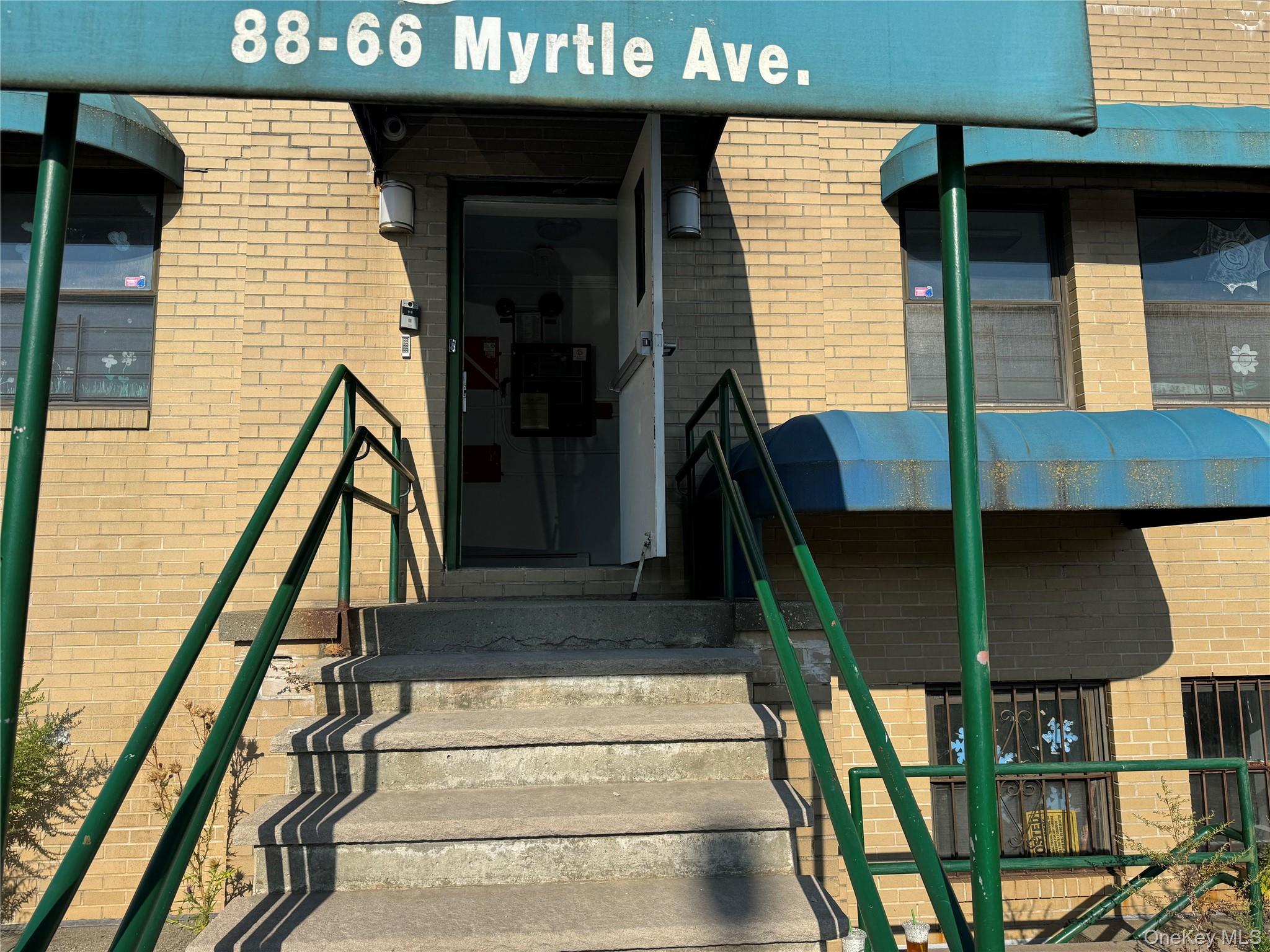 #4 photo, 8866 Myrtle Avenue, Glendale , NY 11385