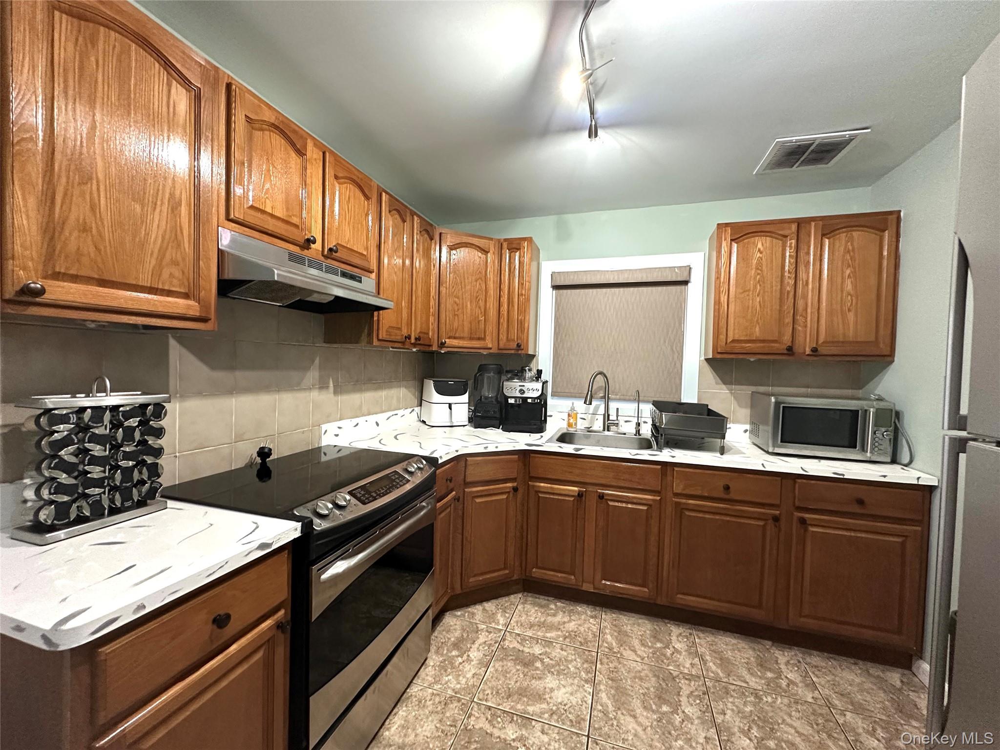 #1 photo, Syosset, Syosset , NY 11791