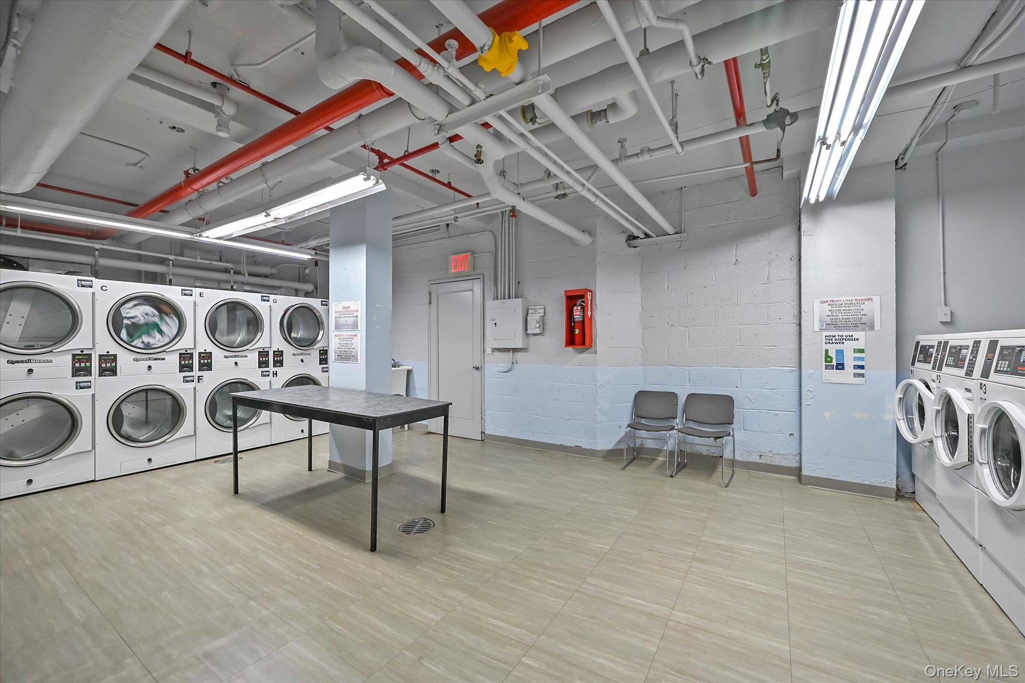 #13 photo, 99-52 66th Road, クイーンズ区 Rego Park , NY 11374