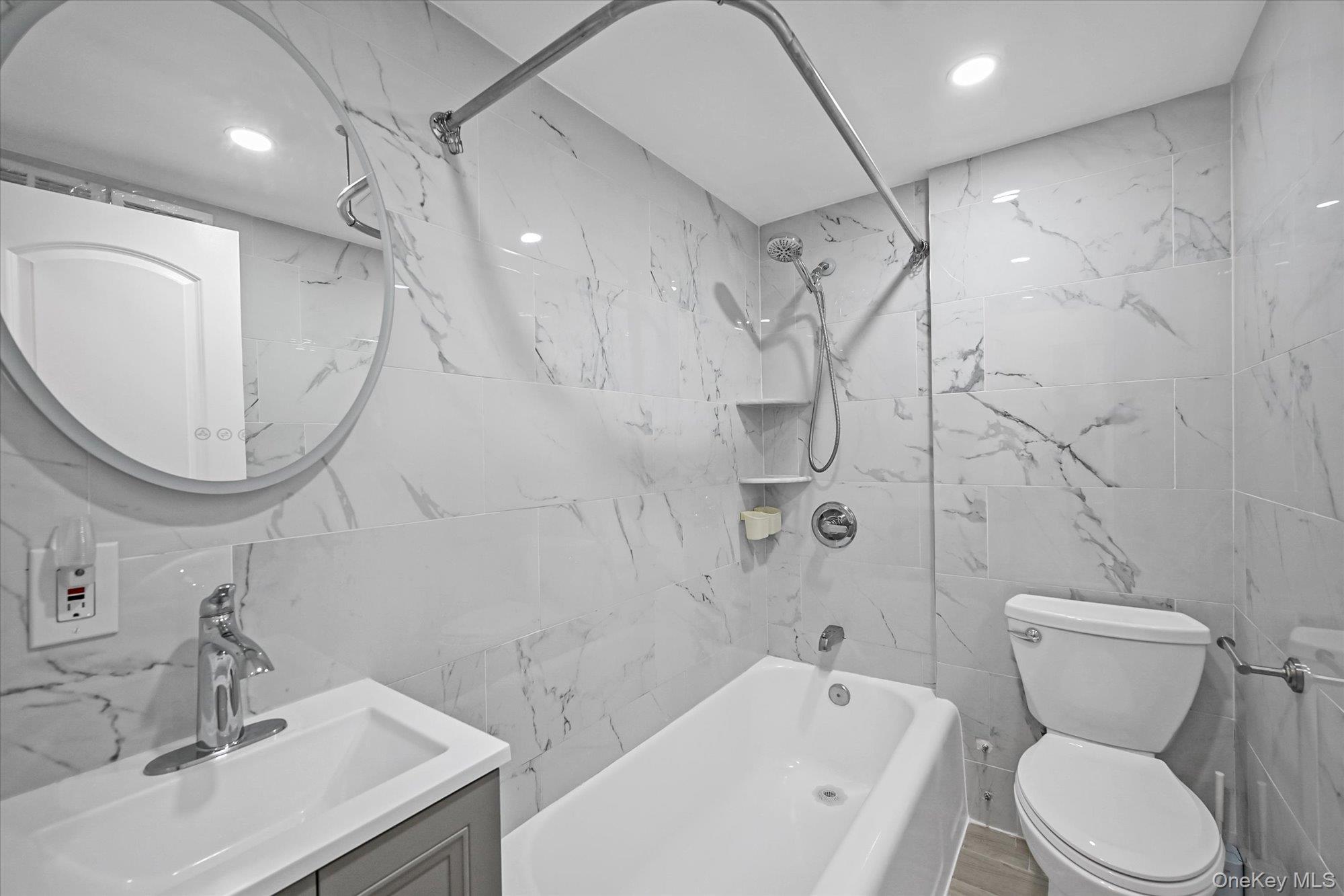 #7 photo, 99-52 66th Road, クイーンズ区 Rego Park , NY 11374