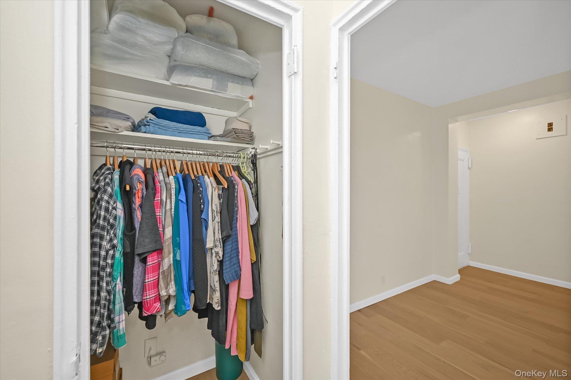 #9 photo, 99-52 66th Road, クイーンズ区 Rego Park , NY 11374