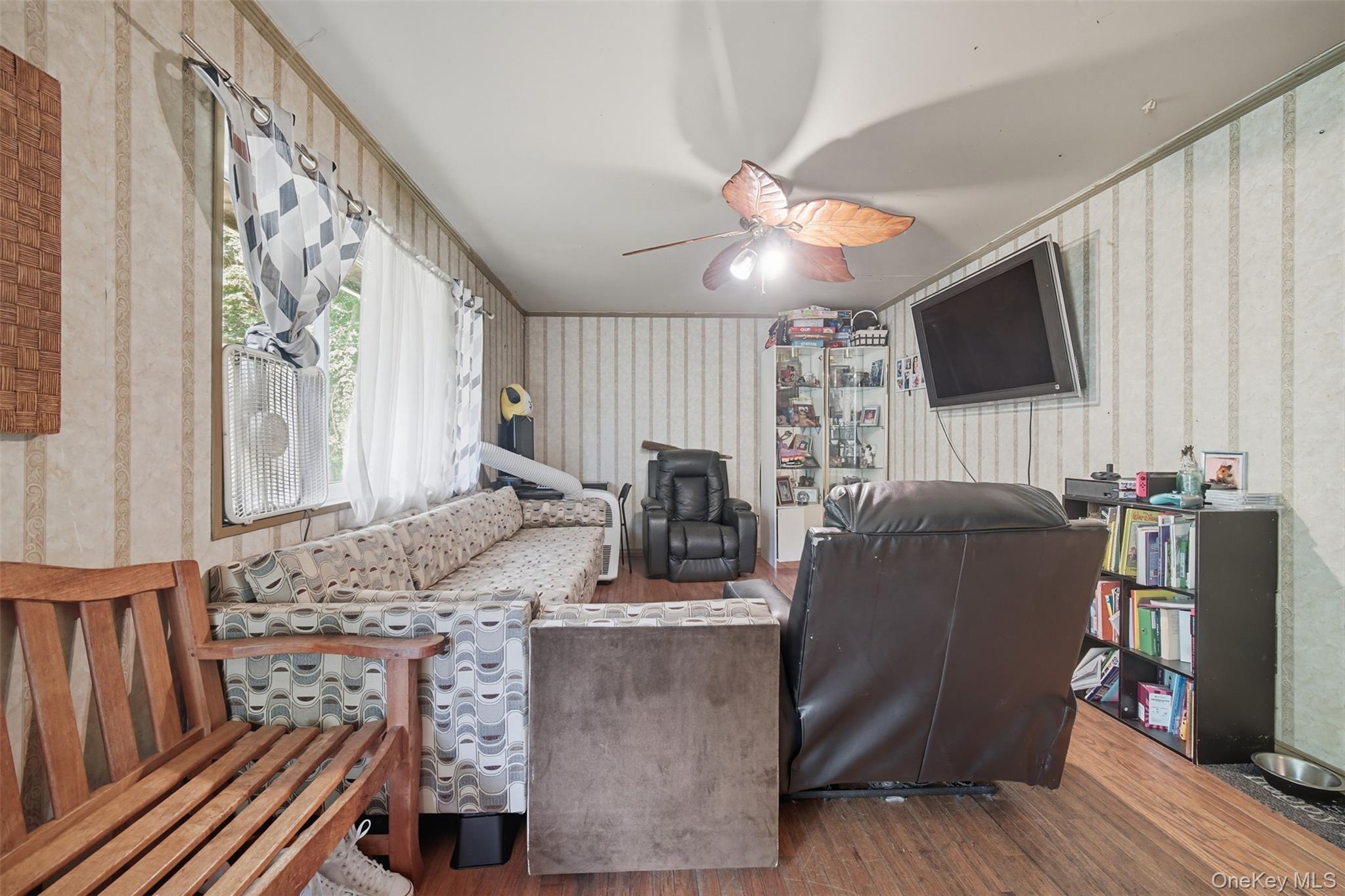 #2 photo, 30 Fords Lane, サフォーク郡 Southampton , NY 11968