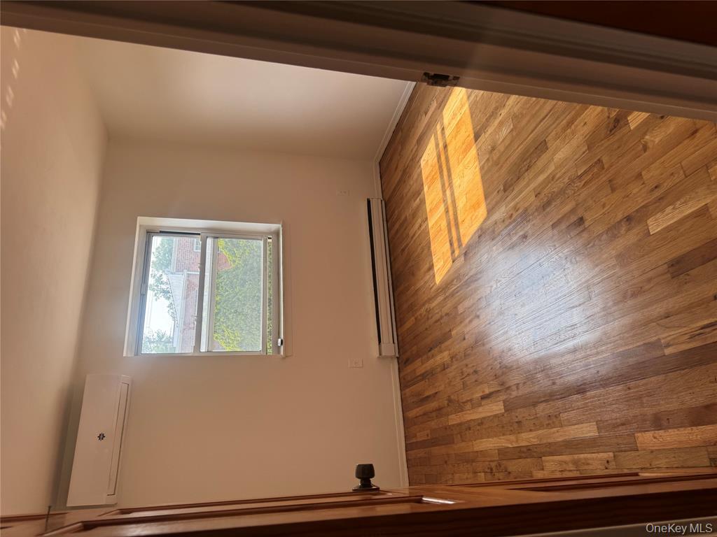 #6 photo, 25-72 127 St, クイーンズ区 Flushing , NY 11354