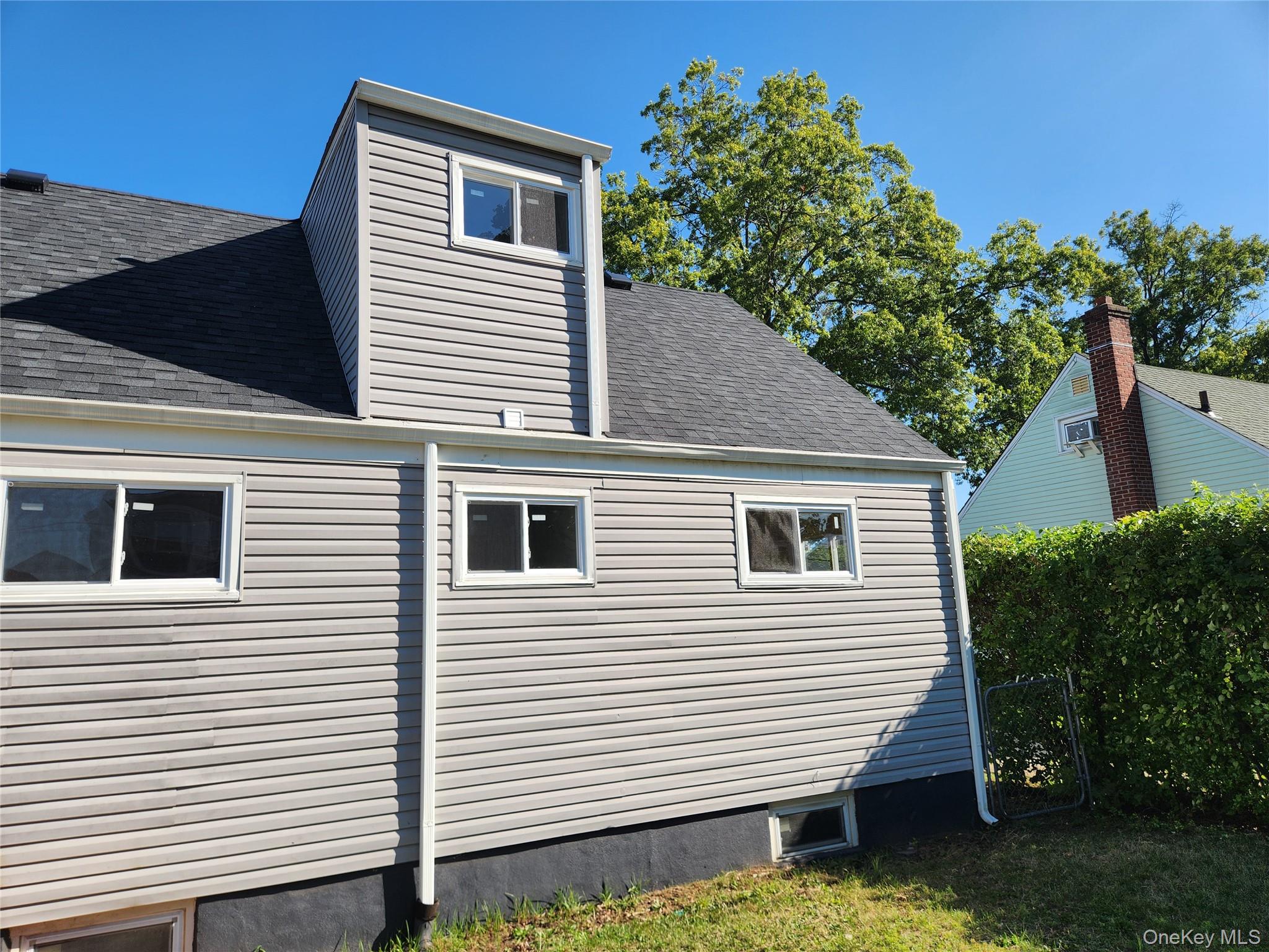 #6 photo, 419 Coolidge Avenue, Rockville Centre , NY 11570