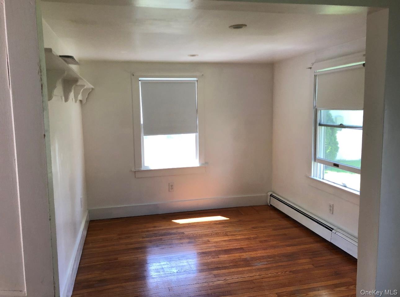 #10 photo, 19 Carlson Lane, East Northport , NY 11731