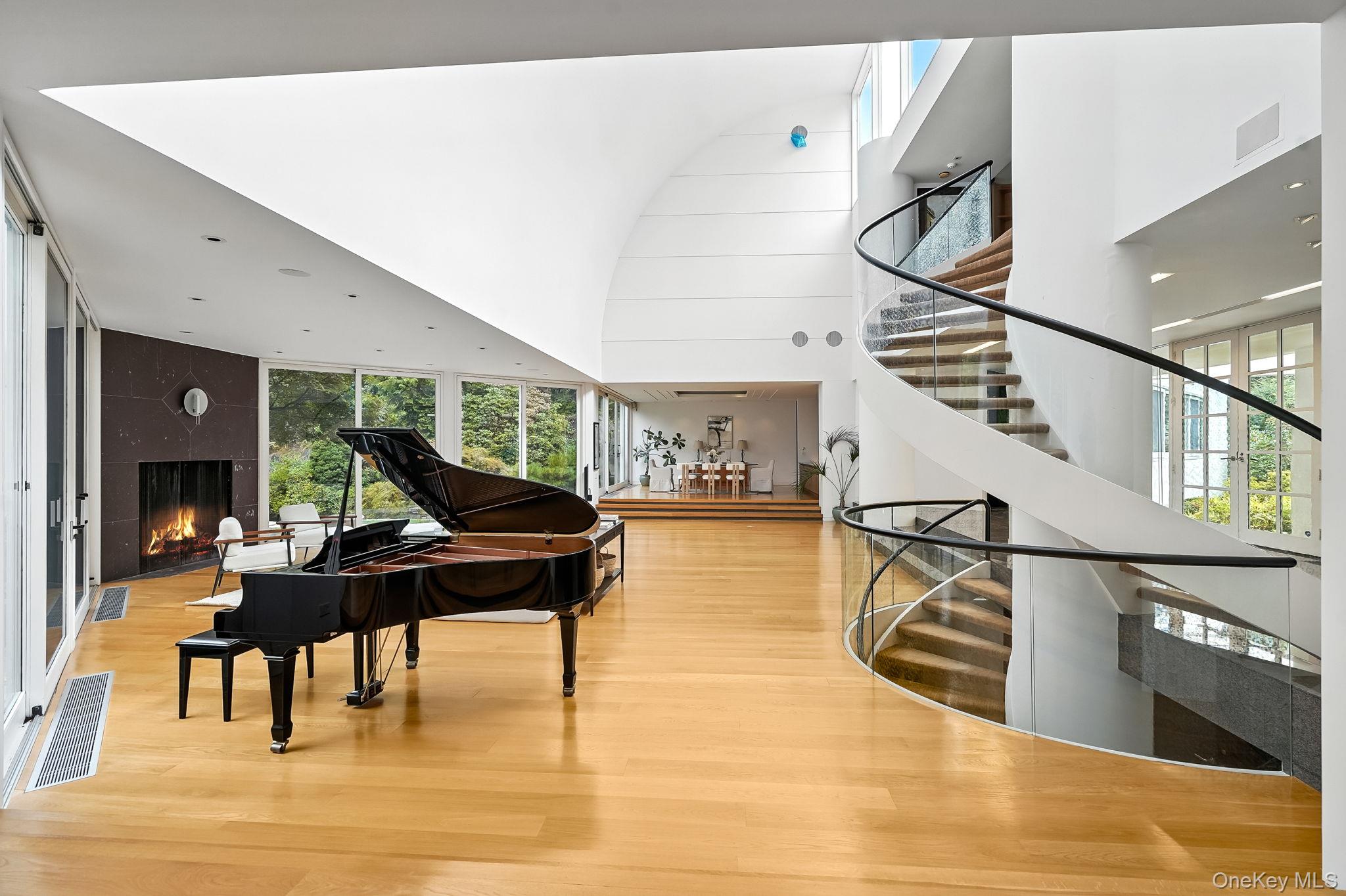 #11 photo, 20 Bessel Lane, Chappaqua , NY 10514