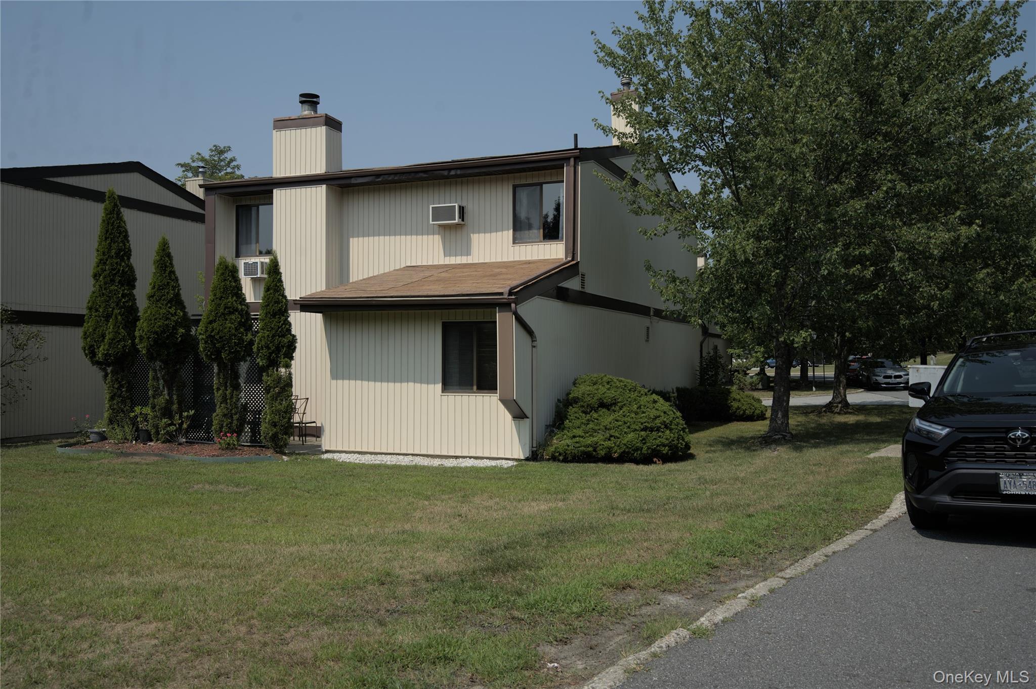 #14 photo, 1 Chancery Mews, Middletown , NY 10940