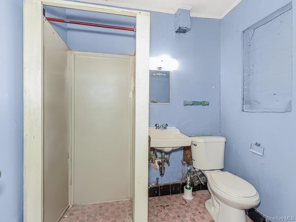 #16 photo, 2466 Webster Avenue, Bronx , NY 10458