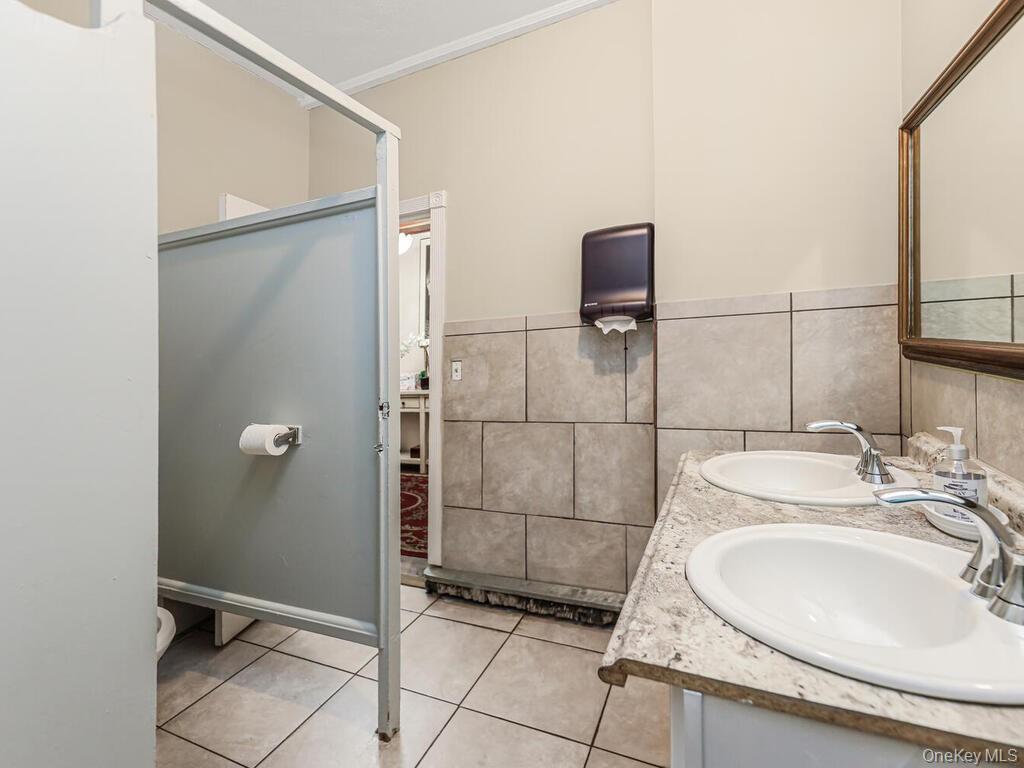 #19 photo, 2466 Webster Avenue, Bronx , NY 10458