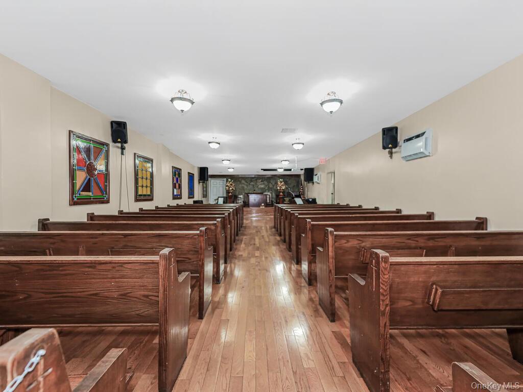 #6 photo, 2466 Webster Avenue, Bronx , NY 10458