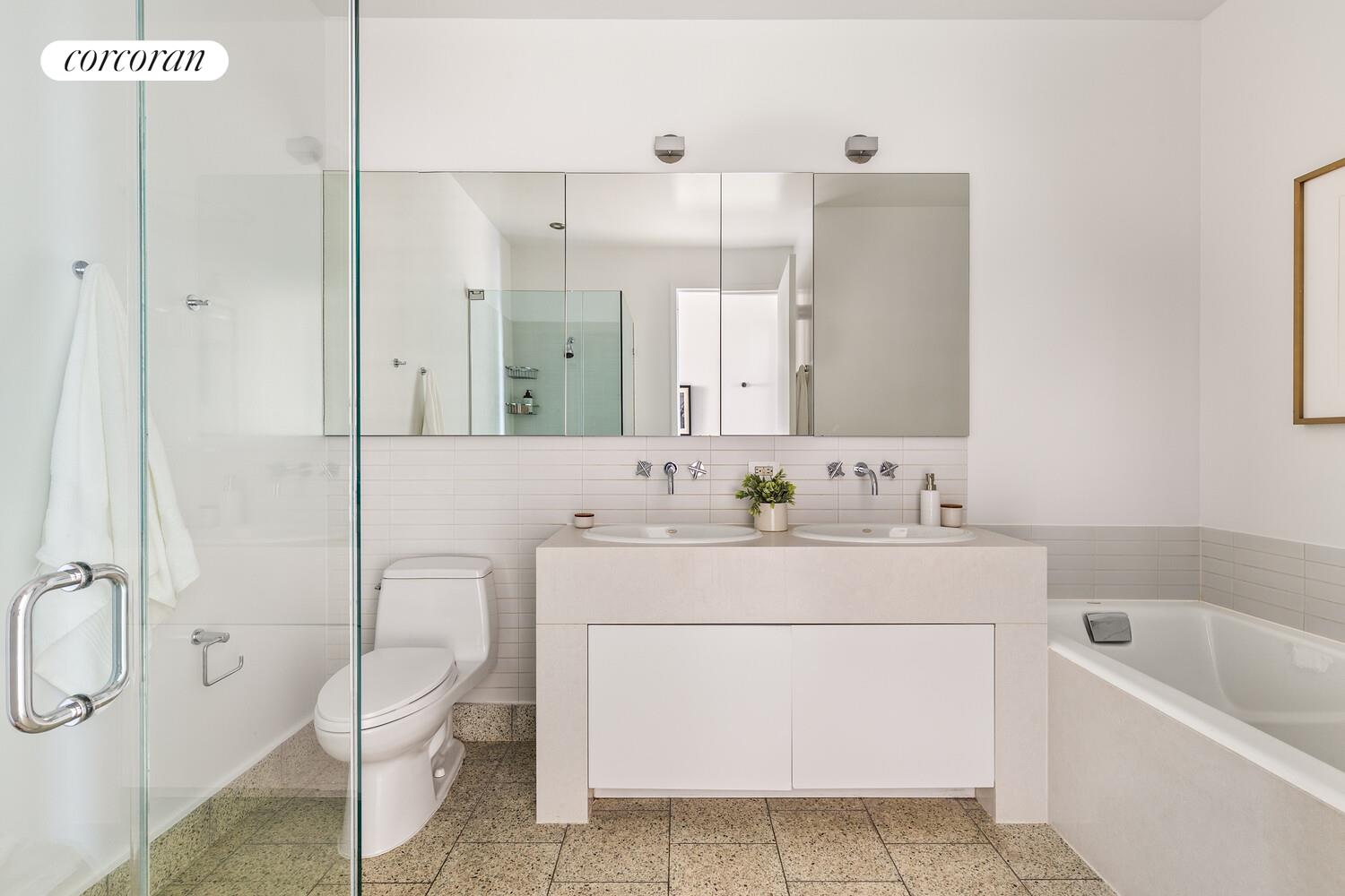 #7 photo, 129 LAFAYETTE Street, マンハッタン Chinatown , NY 10013