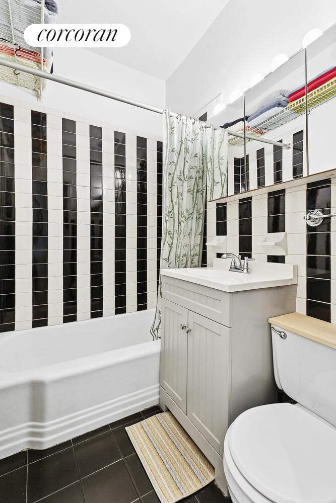 #9 photo, 324 W 88TH Street, Upper West Side , NY 10024