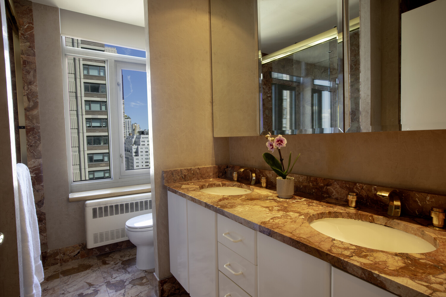 #10 photo, 188 E 64TH Street, Lenox Hill , NY 10065